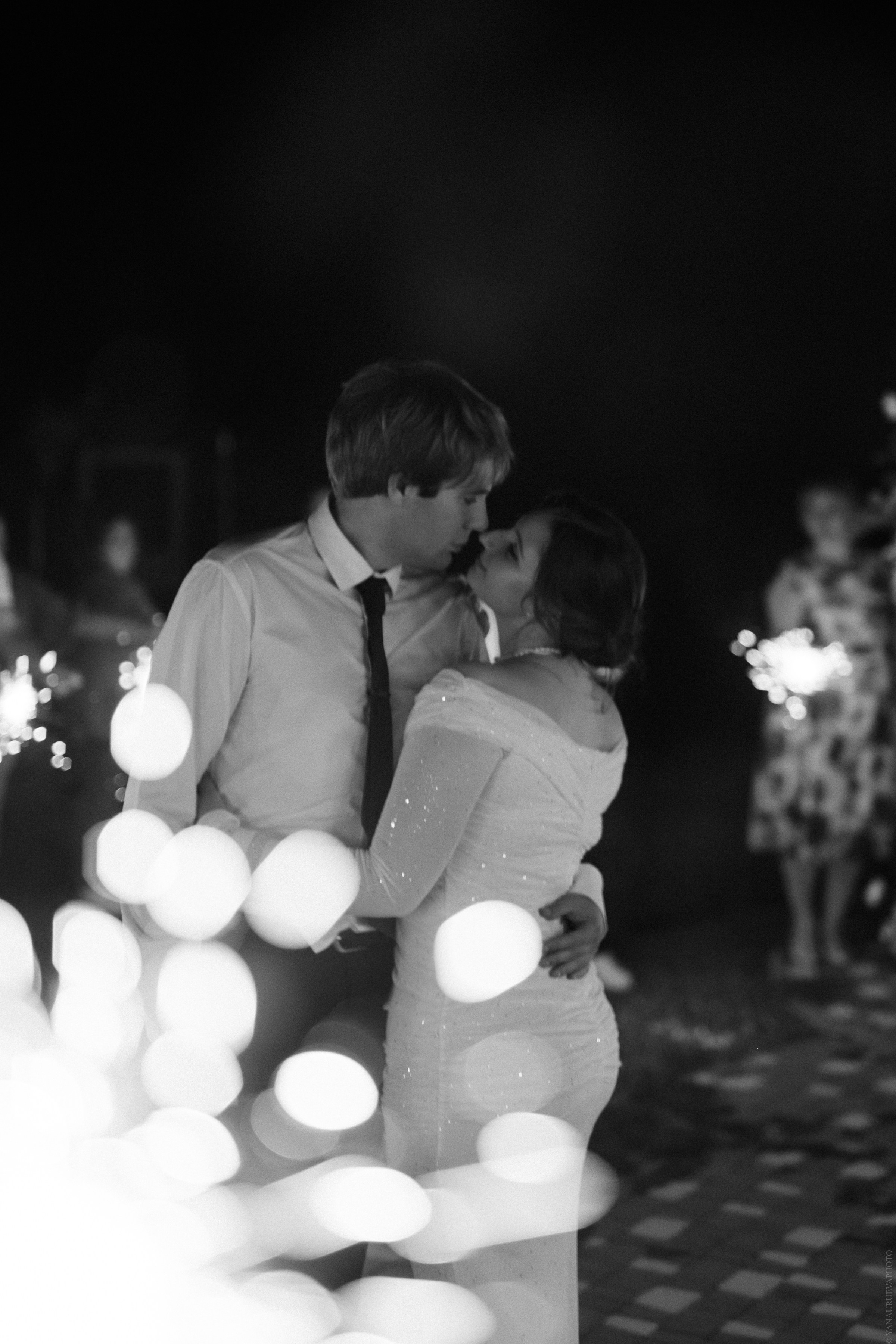 Свадебный анонс. Антон и Виктория. Свадебный и контент- фотограф в Тольятти, Самаре, Москве Яна Уруева