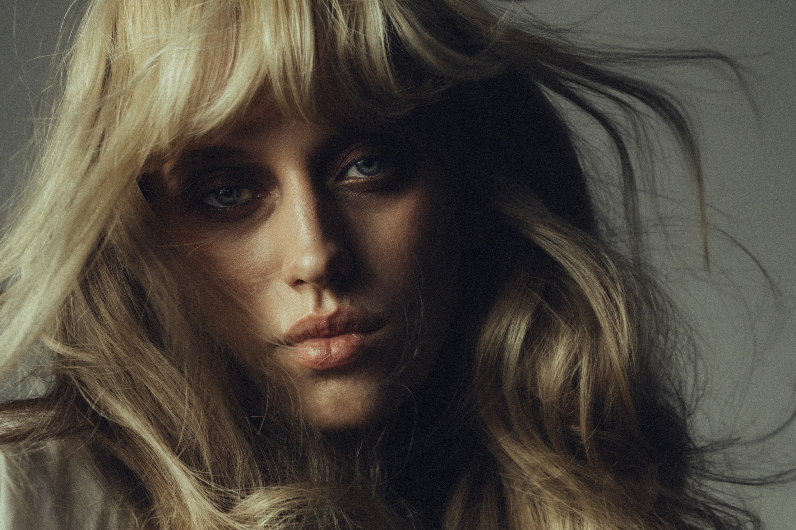 Женский портрет. Дима Меткин. Фотограф и режиссер (Москва)