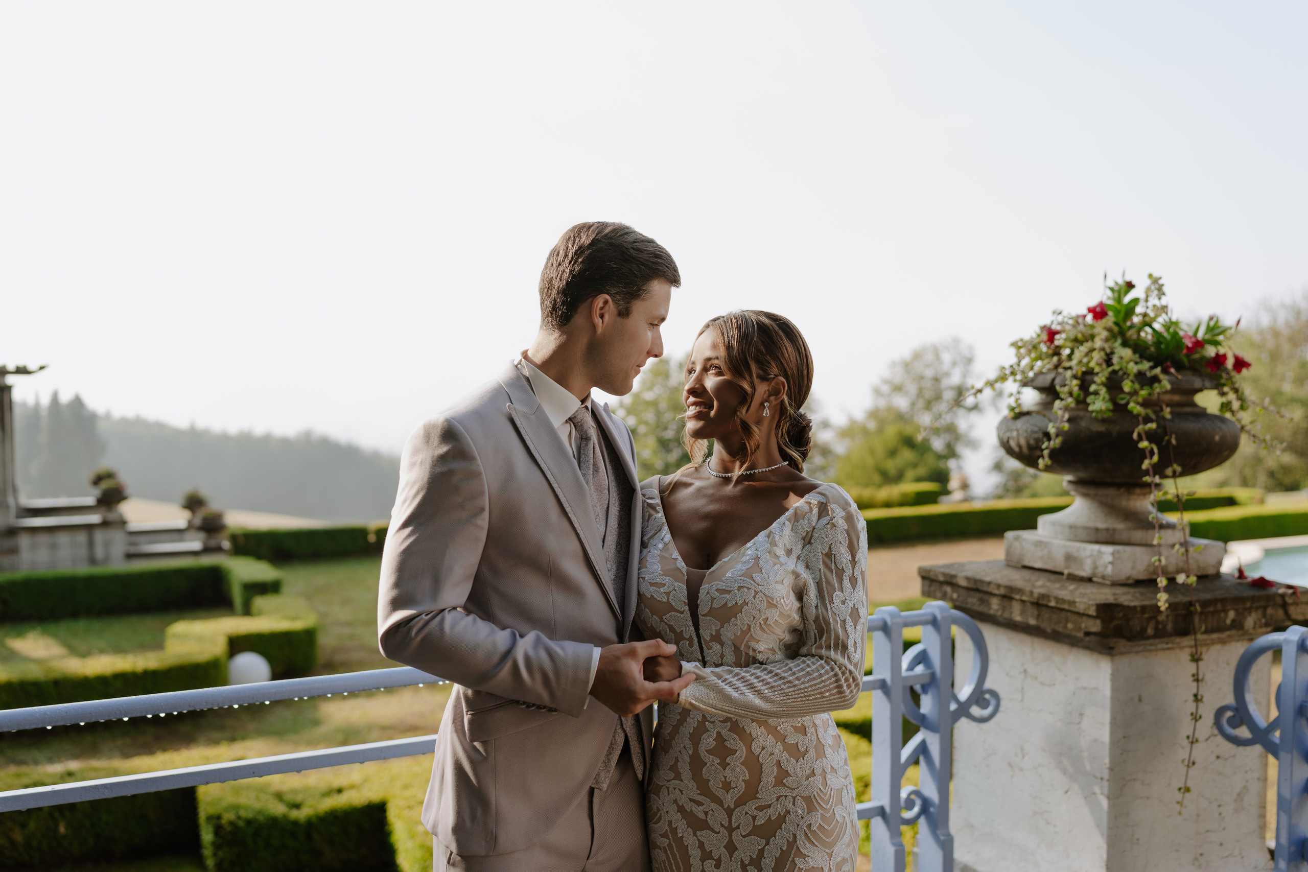 Samara & Vincent | civil wedding. Professional Wedding Photographer Geneva & Romande Switzerland | Tanya Creator