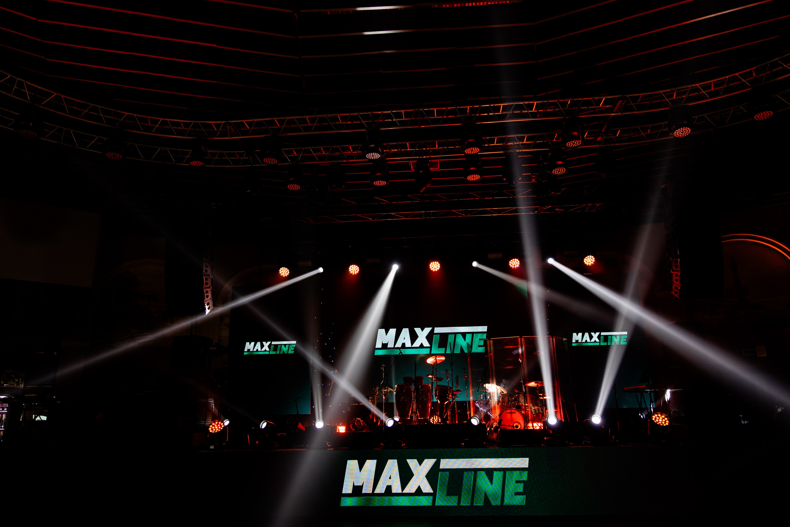 MAXLINE. Свадебный фотограф Минск РБ