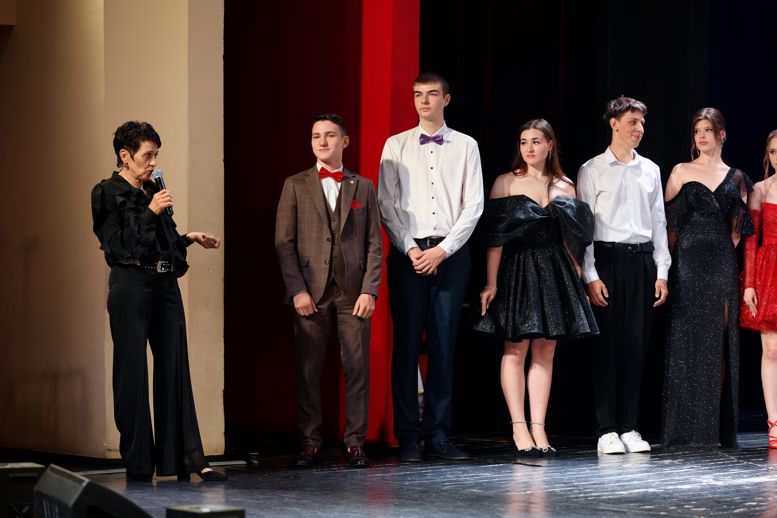 Выпускной школы 56 11Б. Семейный фотограф — Макс Белогрудов