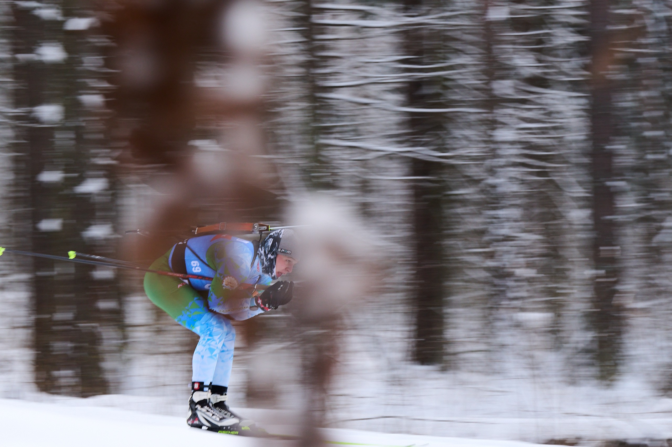 Биатлон. Чемпионат России — 2024/2025, 3-й этап, Ижевск. Спринт. Мужчины. Спортивный репортажный фотограф в Ижевске Сергей Мерзляков