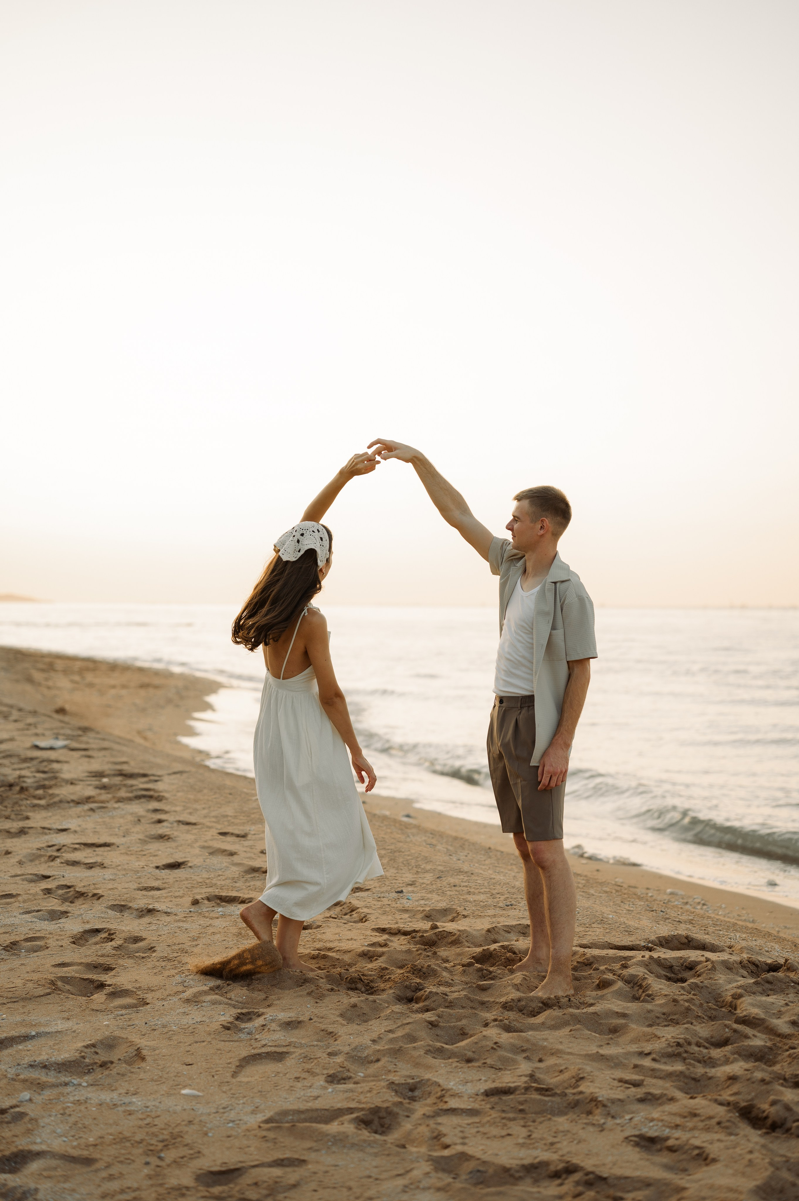 Предсвадебная съёмка на море🌊. Свадебный и семейный фотограф в Краснодаре Алина Мельник
