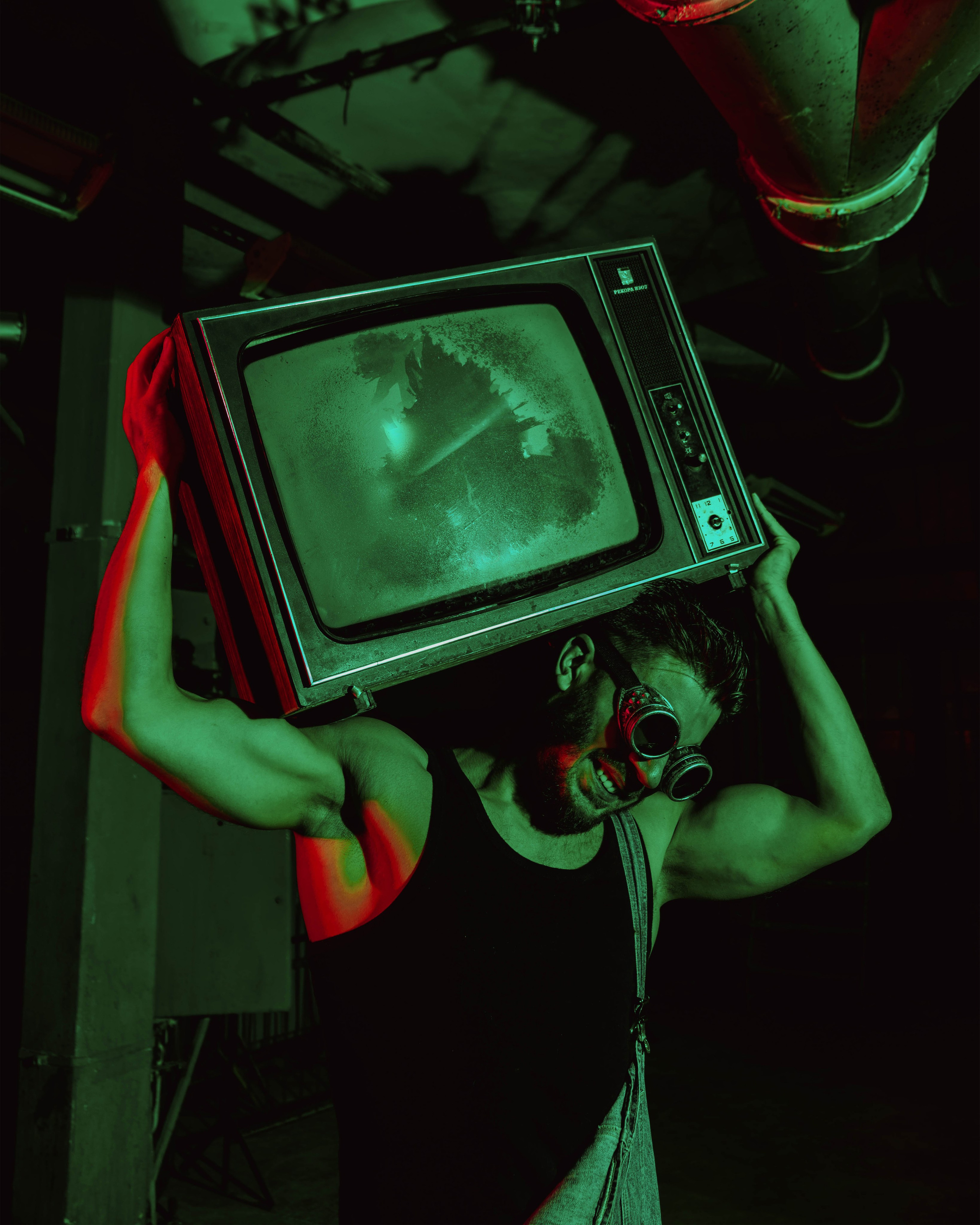 Артём — Working Class Hero. Индивидуальный фотограф в Москве