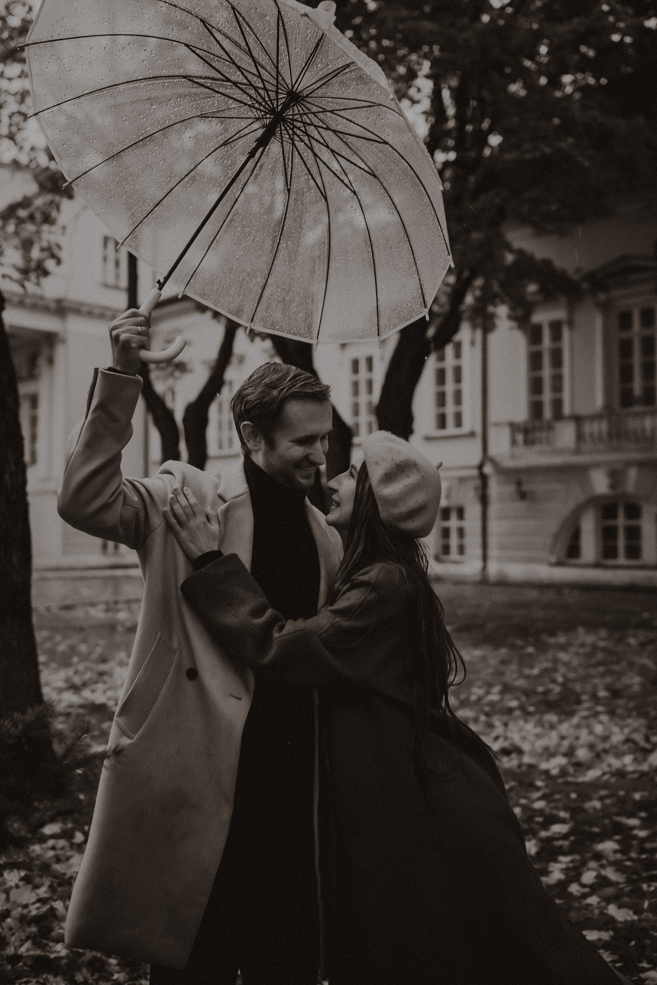 «Под звуки дождя». Твой проводник в мир ушедших эпох, романтики и женственности