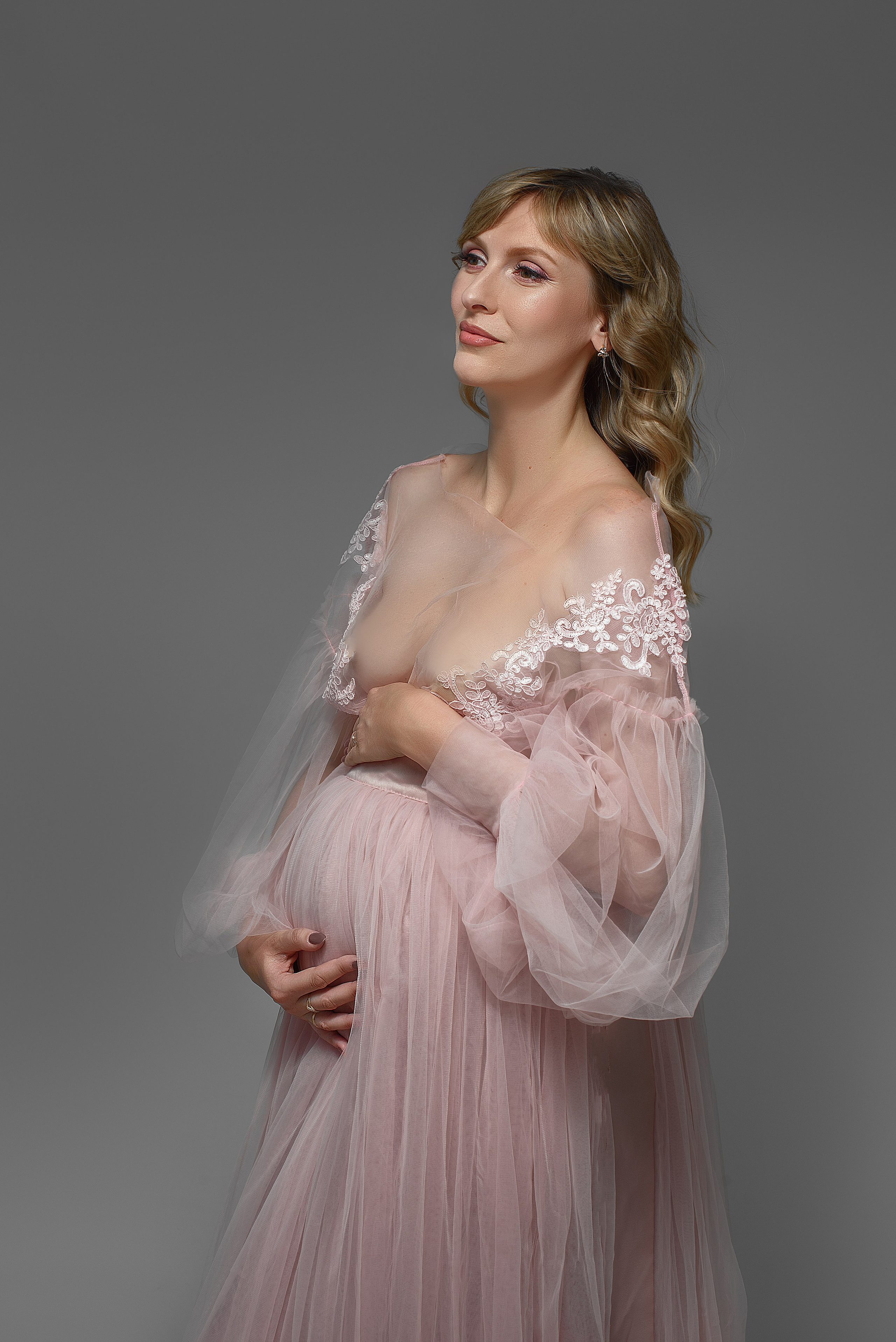 Стильная фотосессия беременности. Фотограф беременности и новорожденных в Рязани