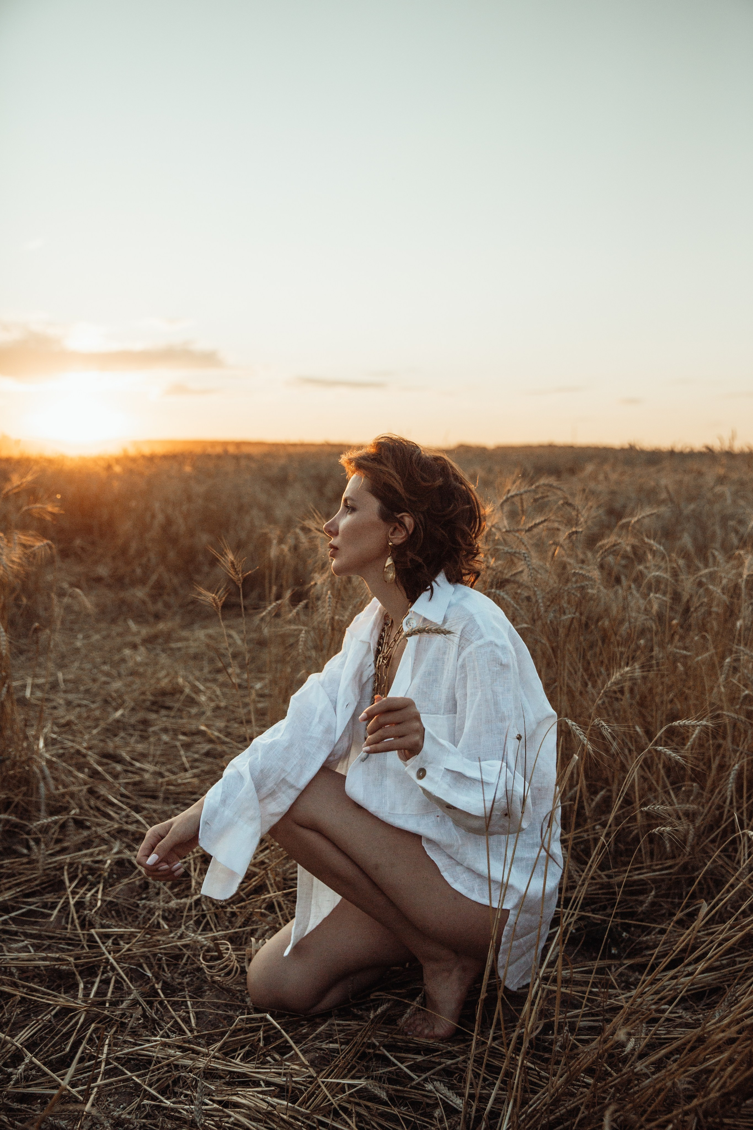 Фотосессия в пшенице для бренда Vintage Dream. Фотограф и видеограф Анна Домашенко