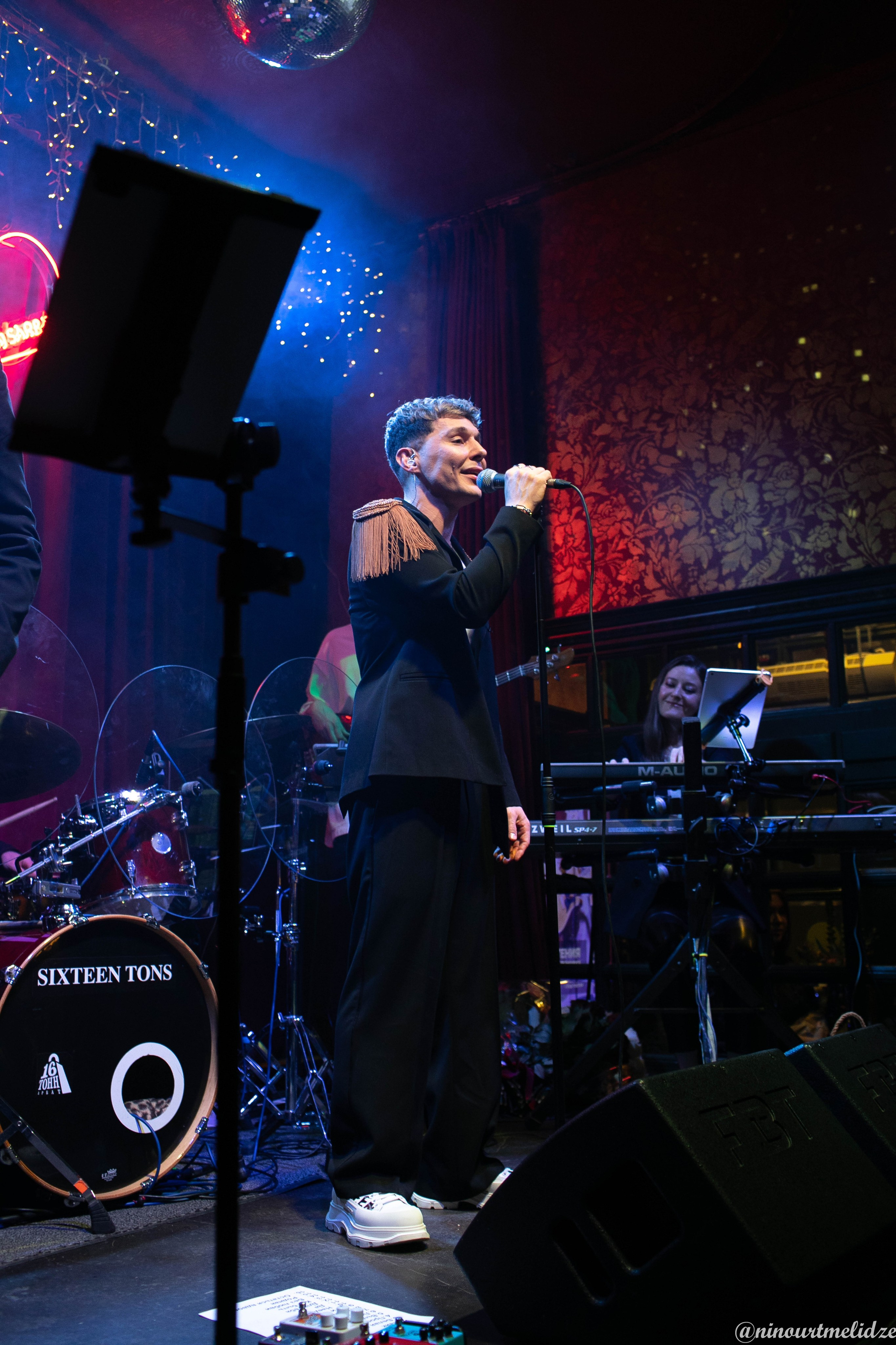 Сольный концерт Романа Исаева. Art photographer Nino