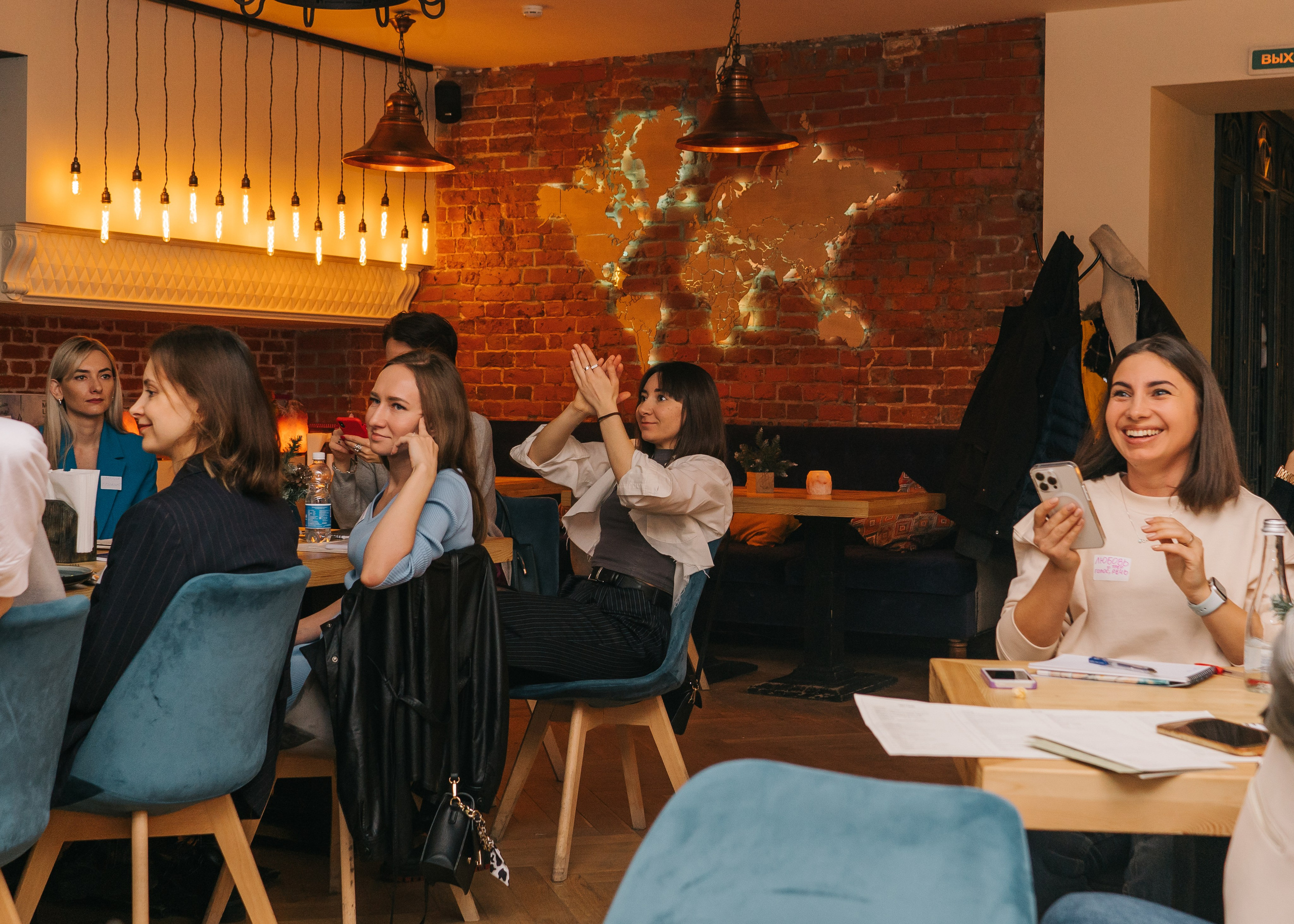 Нетворкинг «Свои в Москве». Женский фотограф в Москве Анастасия Сидорова