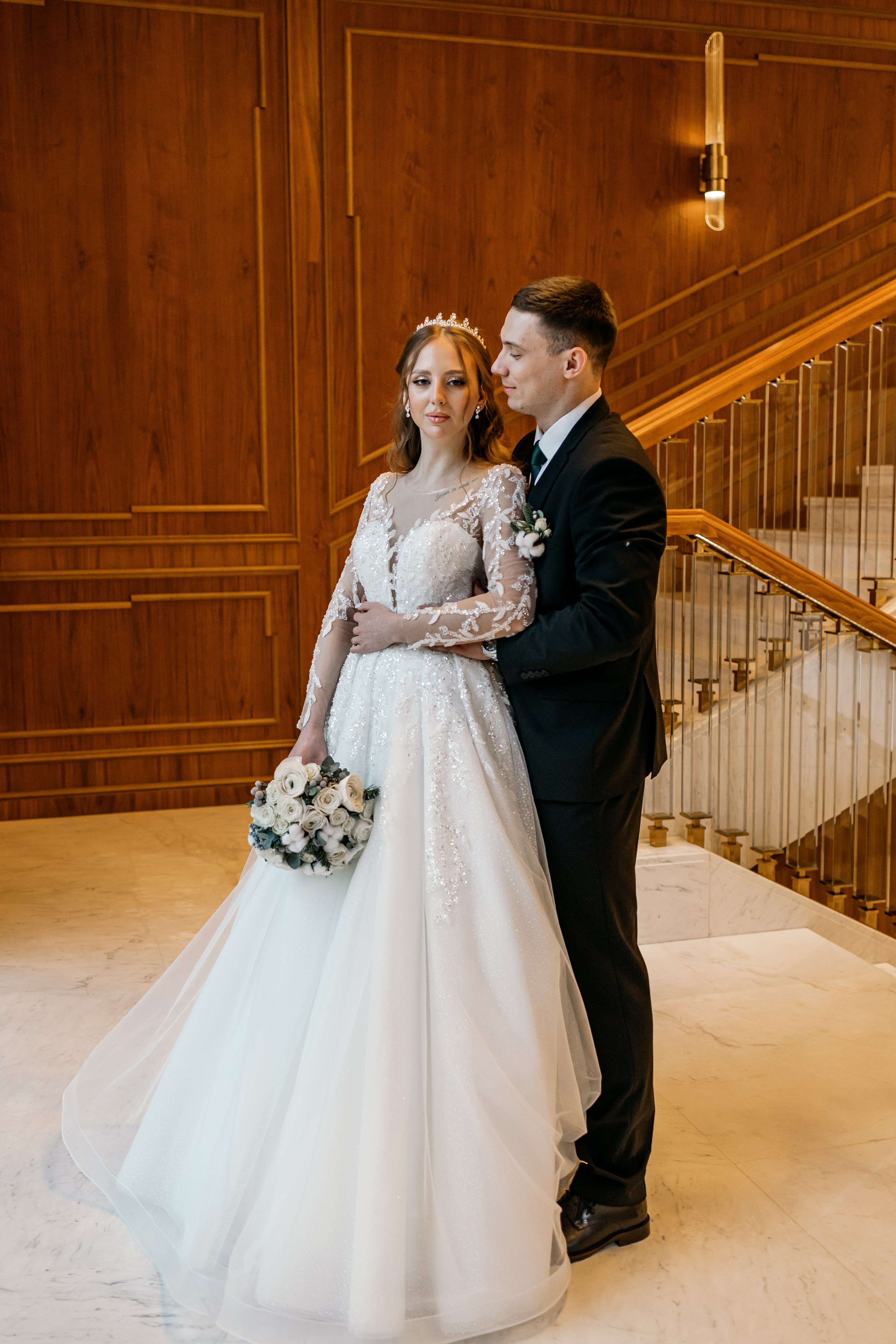 Свадебная фотосессия в Moscow Marriott Imperial Plaza. Свадебный фотограф Кирилл Шустров