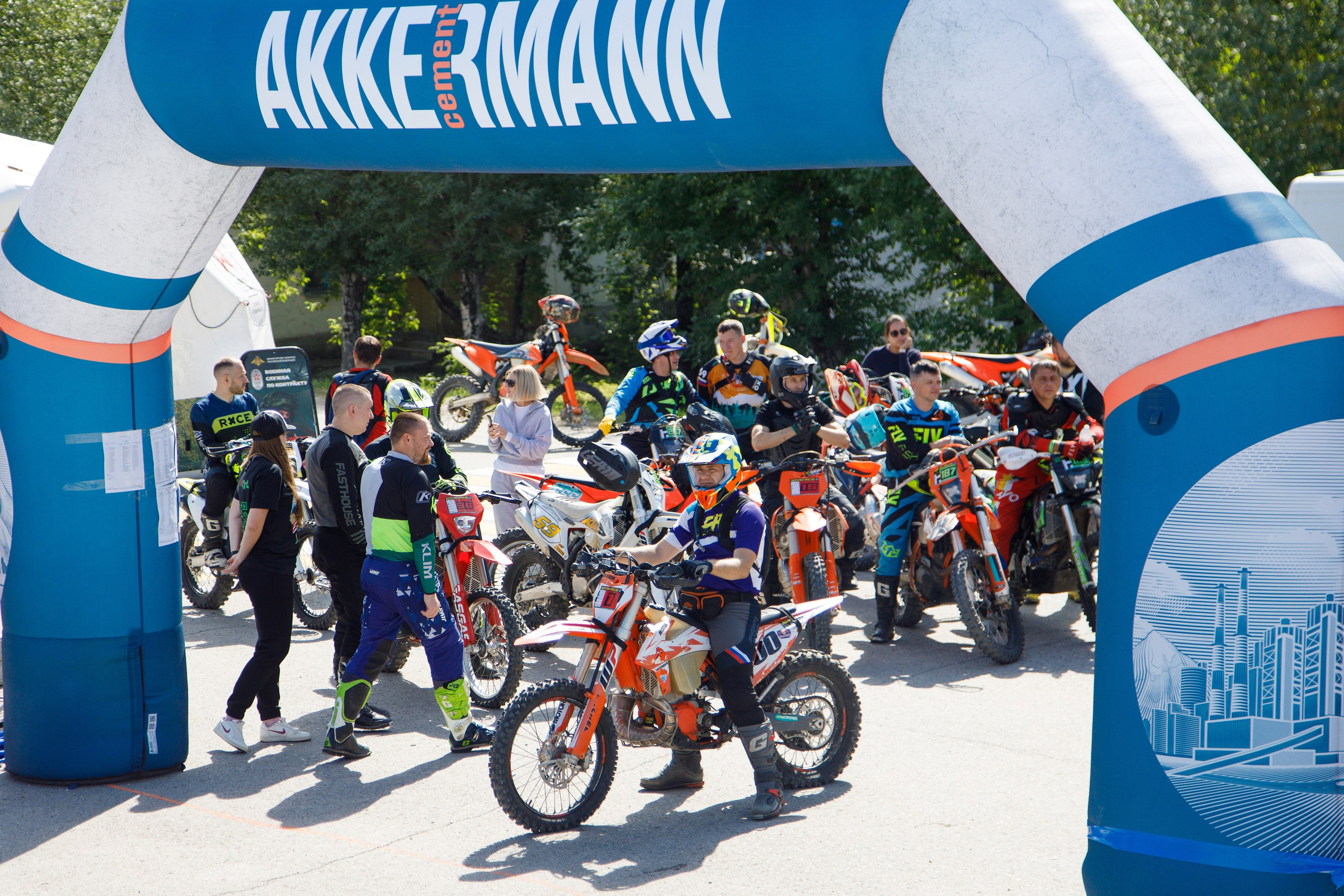 Akkermann FIRE CUP эндуро-кросс 2024. Фотограф Дмитрий Молчанов | Фотограф Пермь | Фотограф