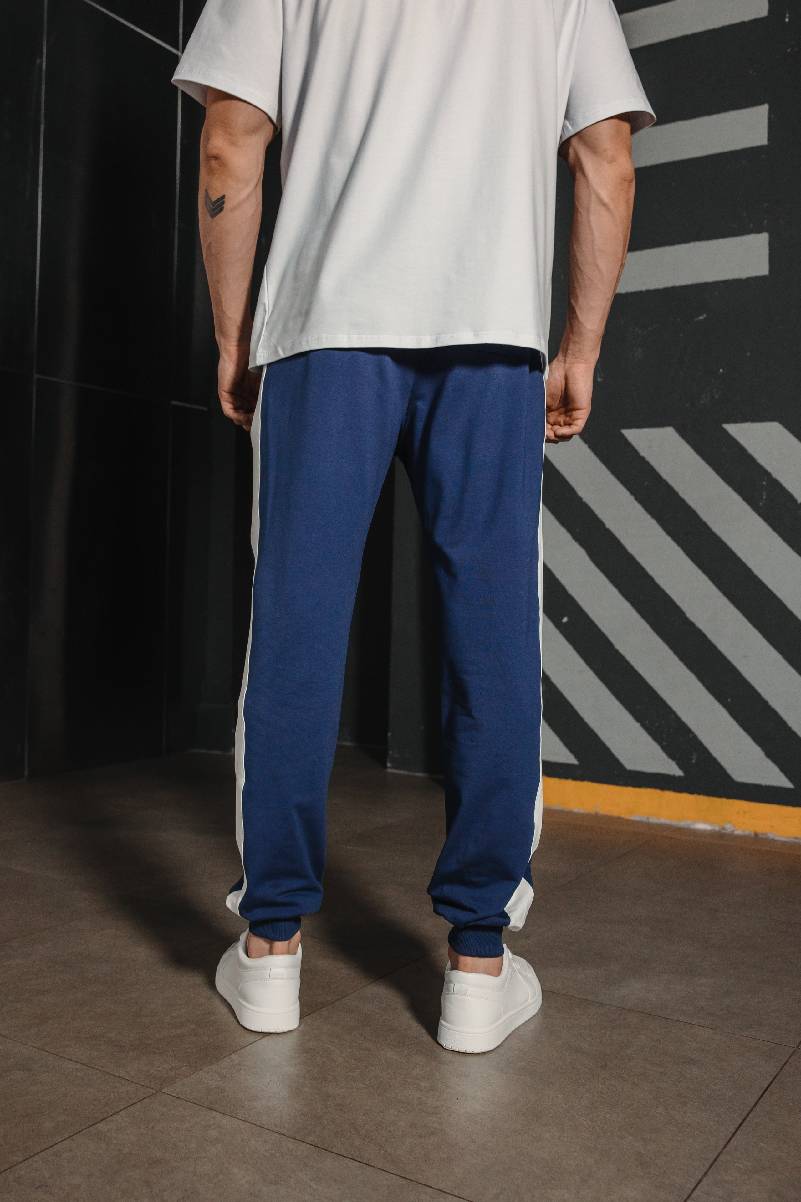 Одежда LAINA для Wildberries. Контент фотограф в Москве и области Елена Кулакова