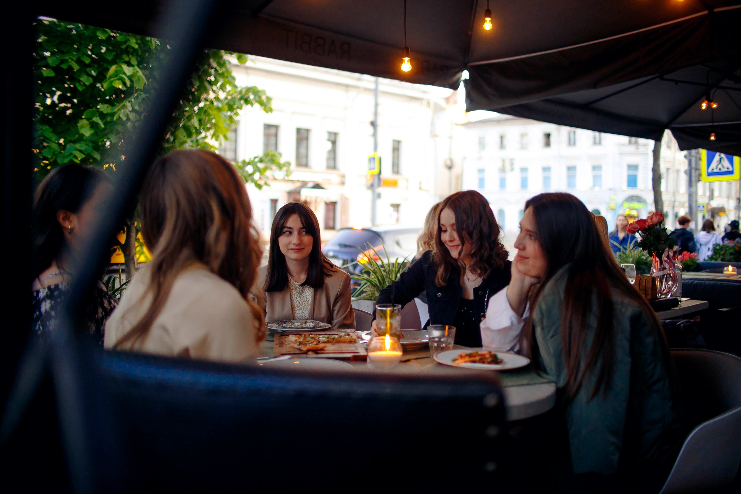«Белый Кролик». Ваш репортажный фотограф Артемий Антонов