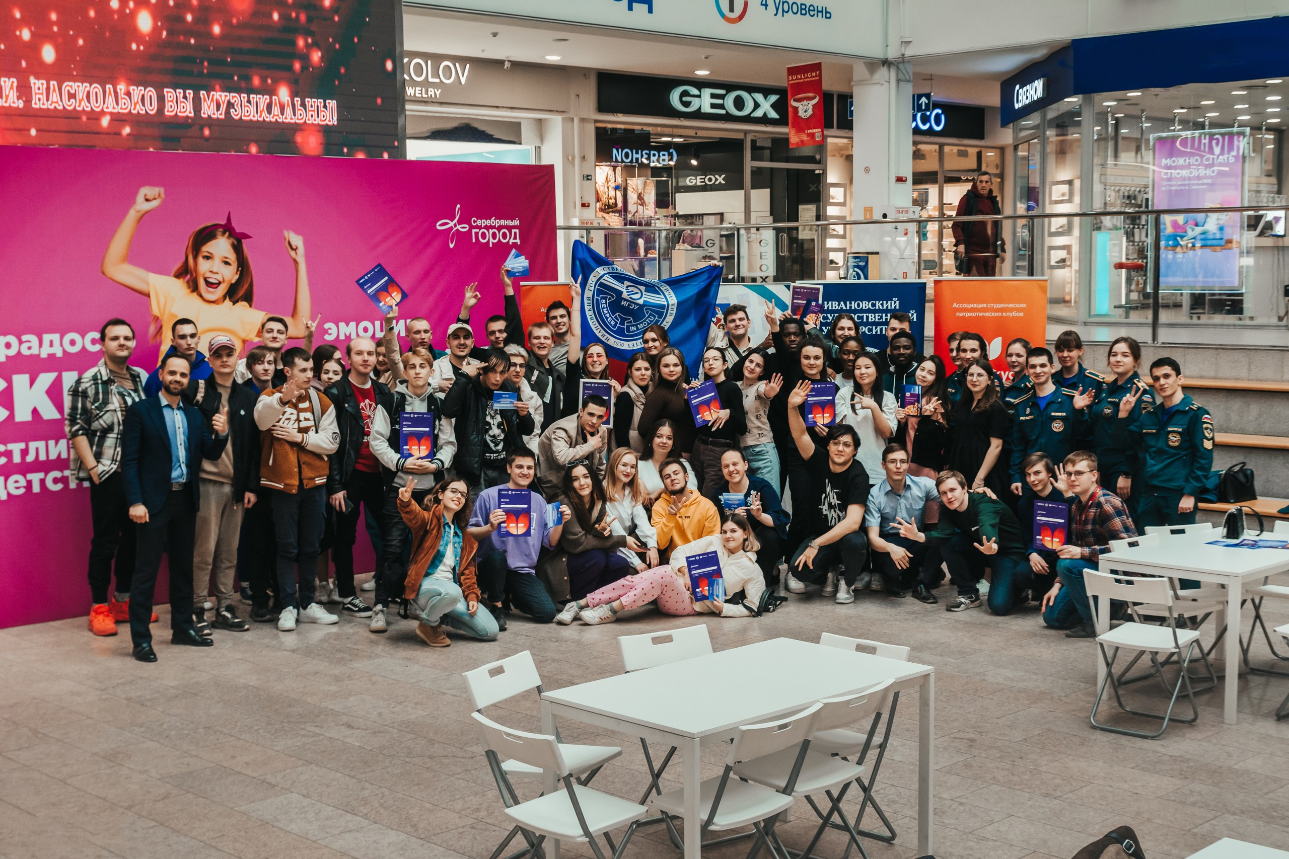 Портфолио. Фотограф — Роман Тихомиров. Выпускные альбомы Иваново / Роман Тихомиров