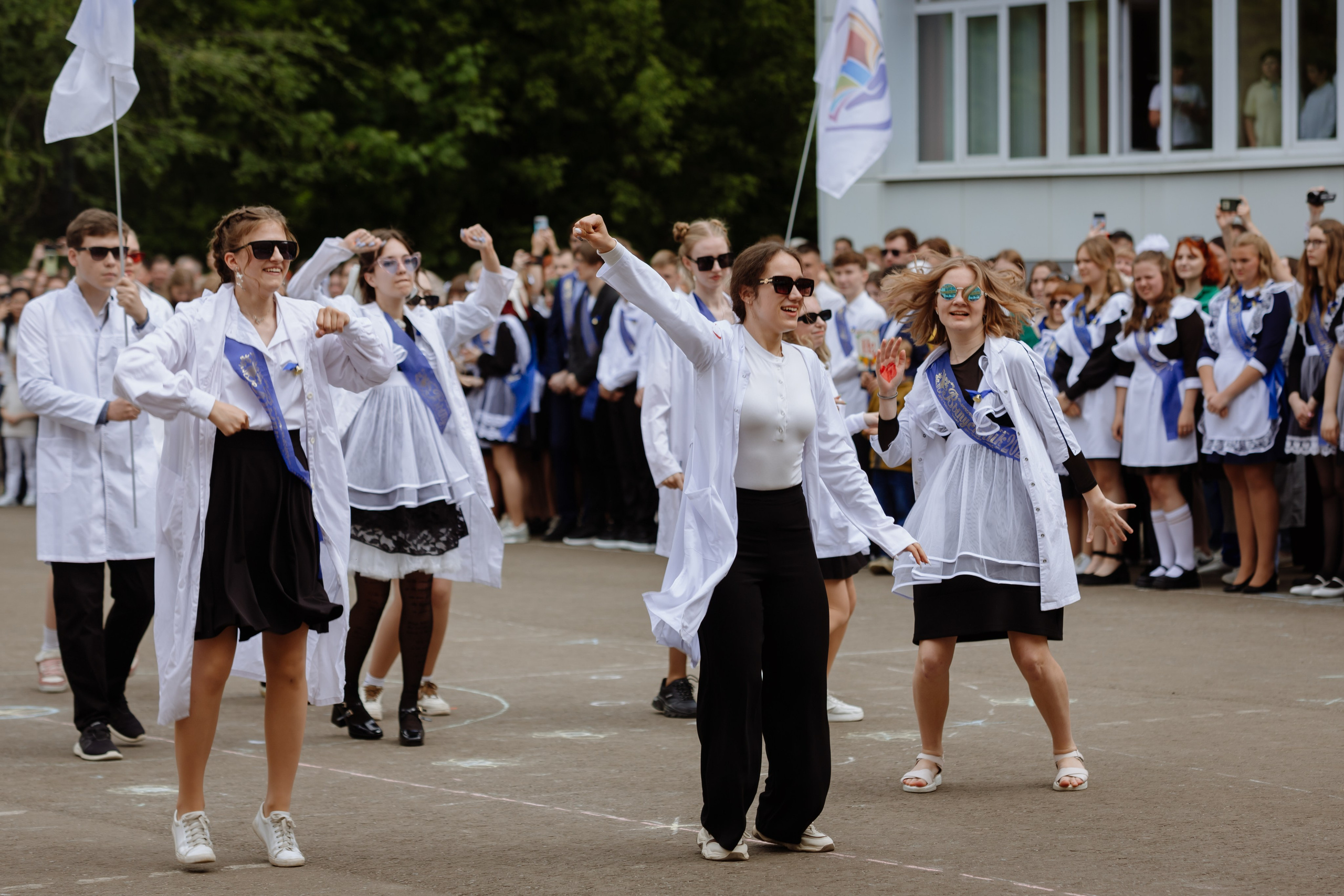 Последний звонок 2024 (3 часа фотосъемки). Профессиональный фотограф Надежда Антонова