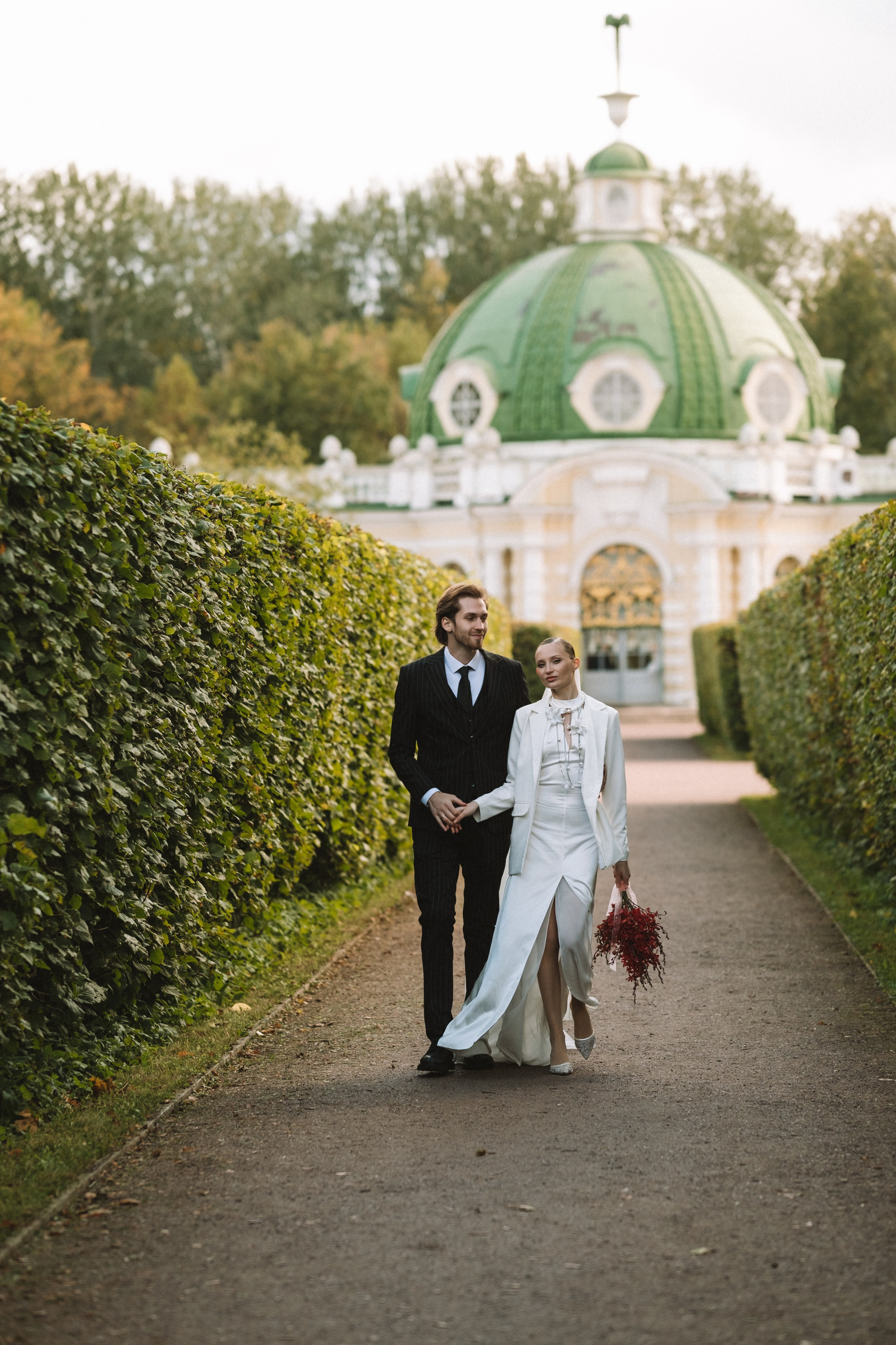 Михаил и Ксения в усадьбе Кусково. Фотограф в Москве Ольга Елоева
