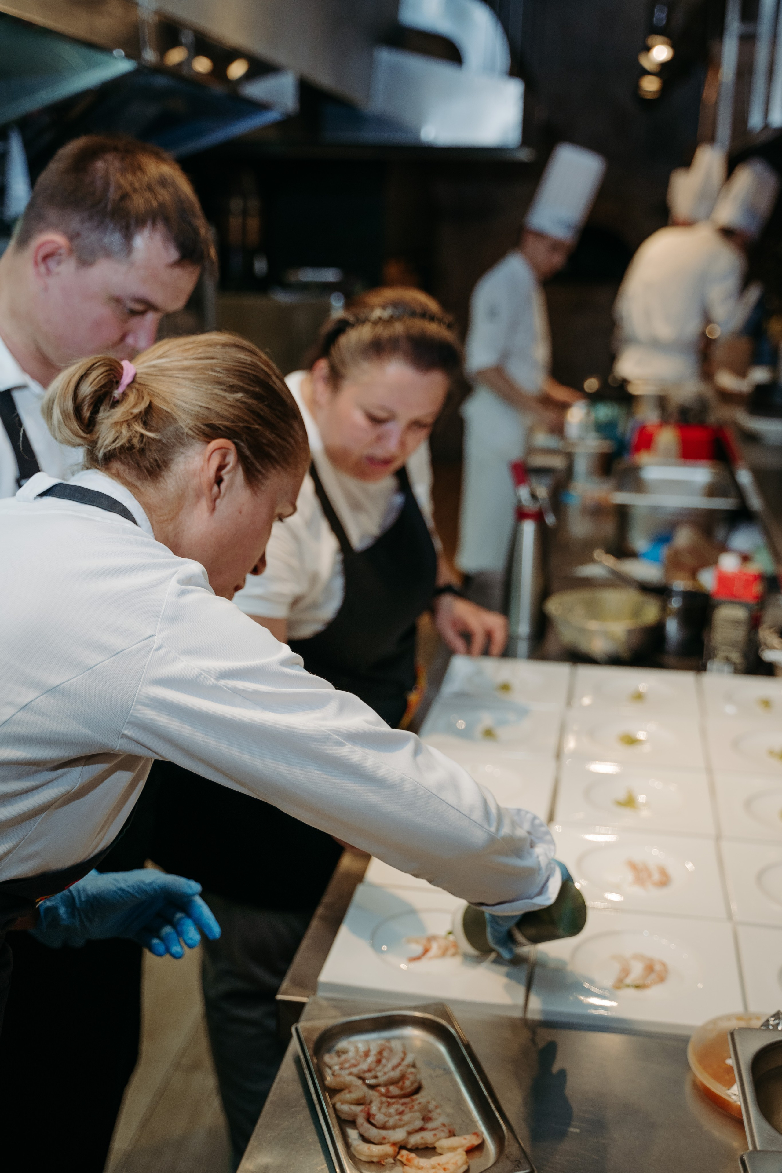 Открытый ужин с Mishlen Шеф Поварами. Репортажный и свадебный фотограф в Москве Рая Небогатова