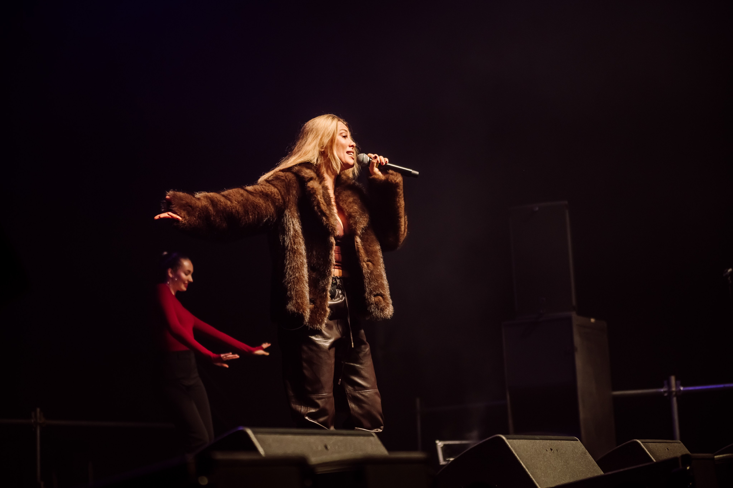 Дискач 90-х в Кемерово, СРК Арена. Детский фотограф, семейный фотограф и репортажи в Кемерово