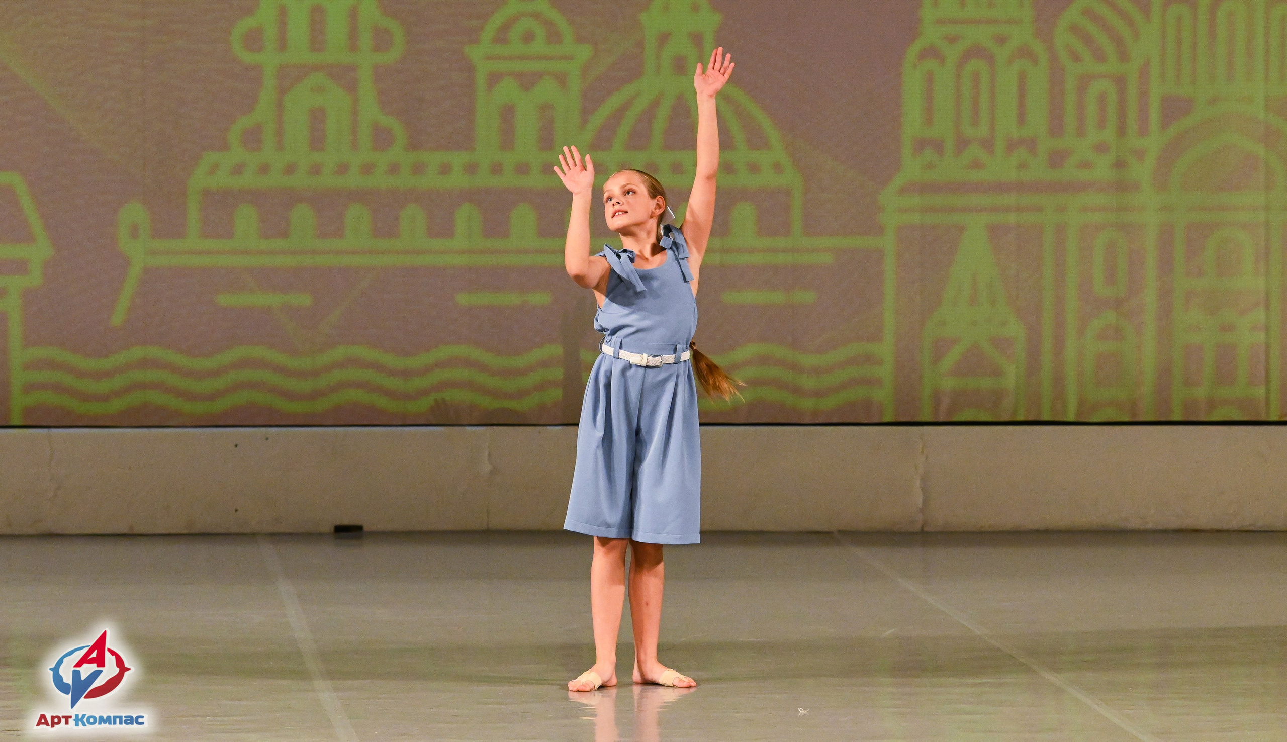 05.10.2025 Всероссийский фестиваль талантов «НЕВСКИЕ ВСТРЕЧИ» г. Санкт-Петербург. Медиастудия Фото Концепт