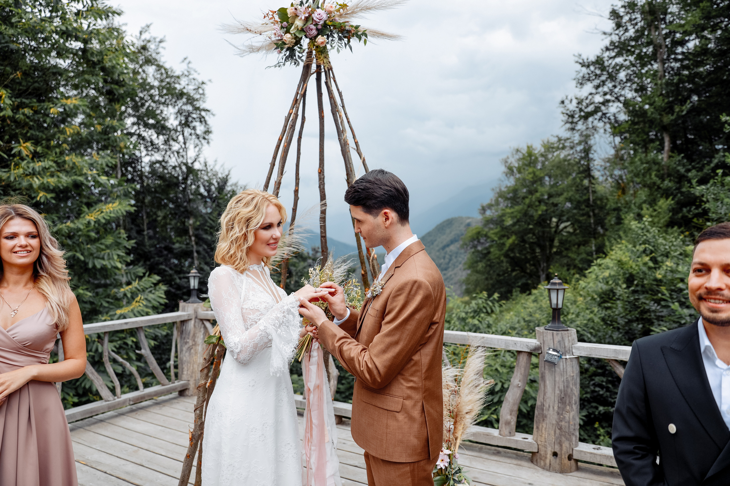 Галина и Александр, Сочи / Красная Поляна. Свадебный фотограф в России, Черногории и в Европе Надежда Никитина