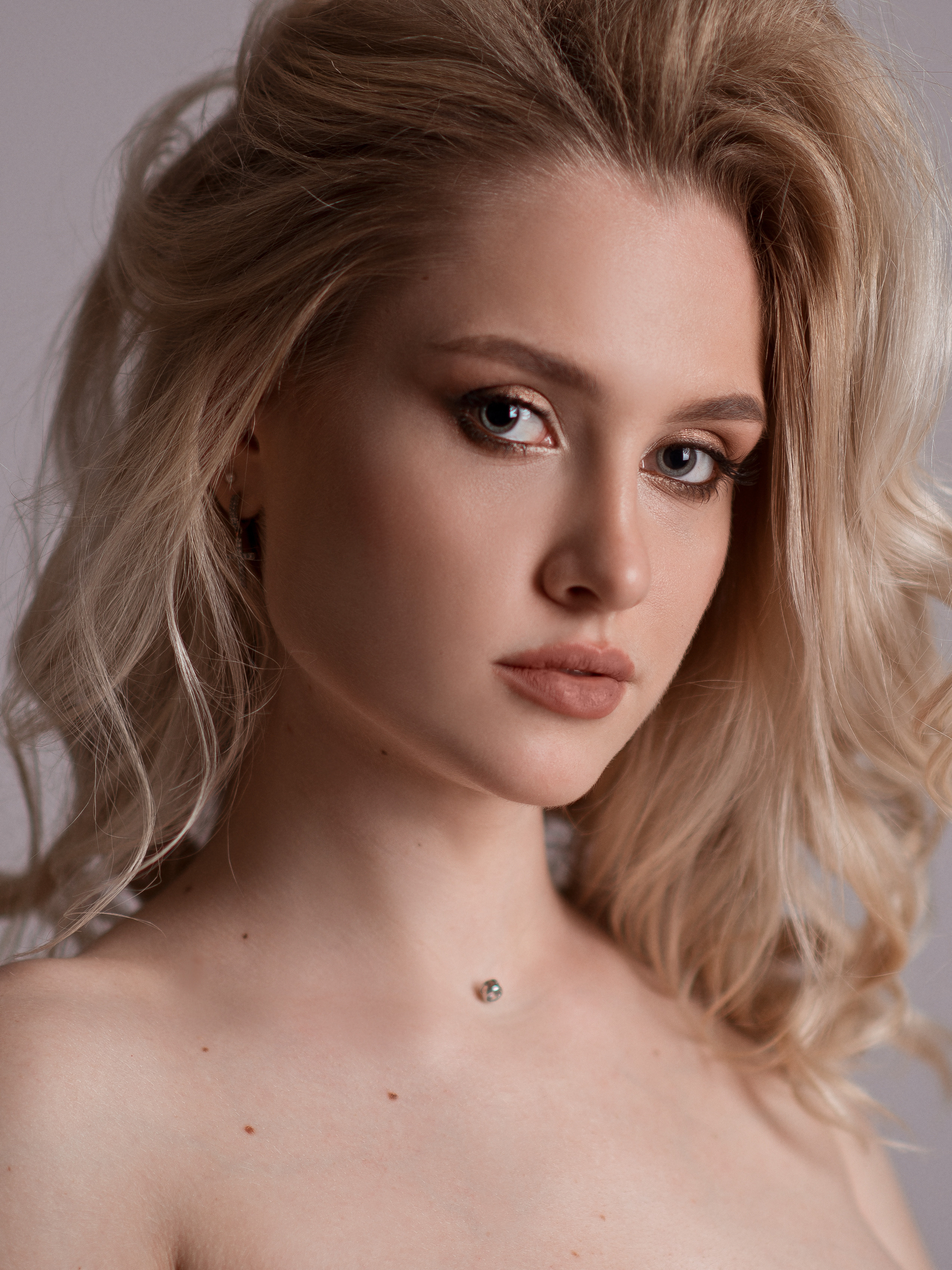 Фотосессия в Бахчисарае (семейная, индивидуальная, женская, лав стори). Дополнительные услуги: прокат платьев, трансфер, реквизит и аксессуары. Фотограф в Севастополе Погребняк Александра. Уточнить, зарезервировать дату для фотосъемки +79788481042 