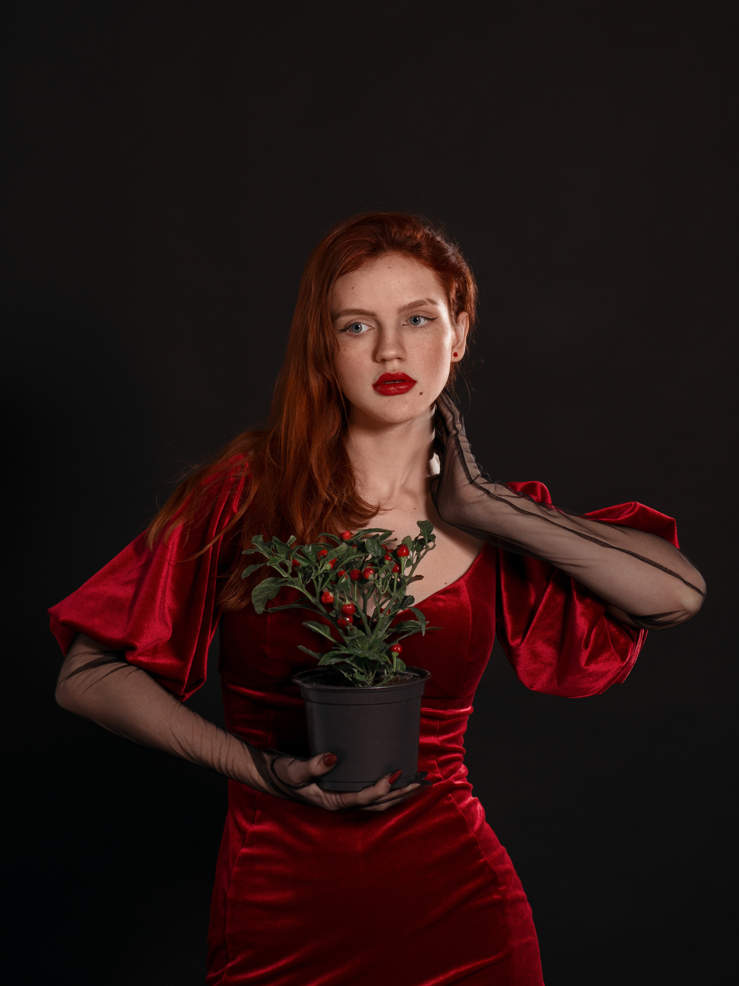 Фотосъемка школьного выпускного в Севастополе. Фотограф Погребняк Александра. Уточнить, зарезервировать дату для фотосъемки +79788481042