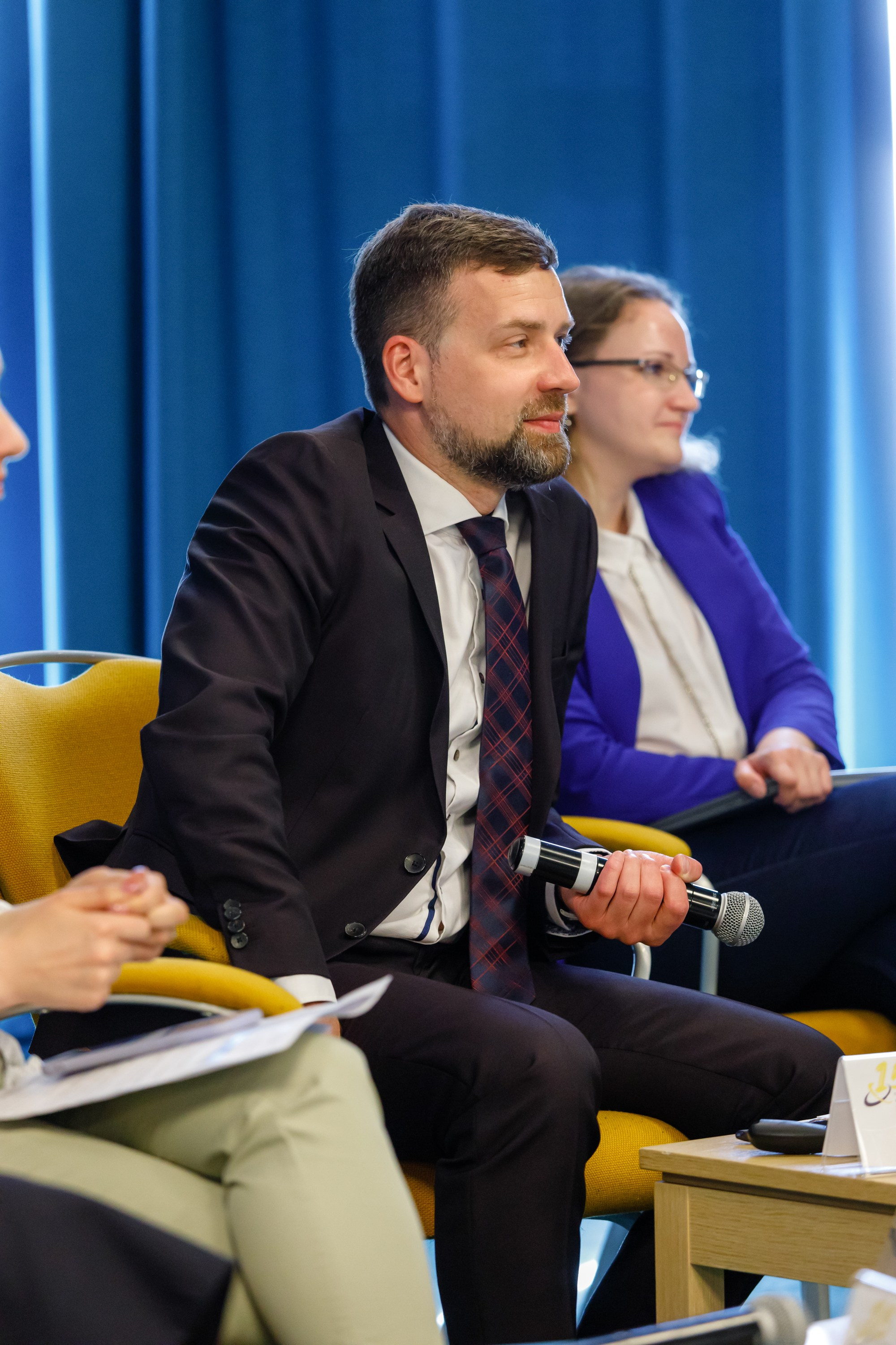 Конференция. COSMOS. Свадебный фотограф в Ярославле Анастасия Архипова