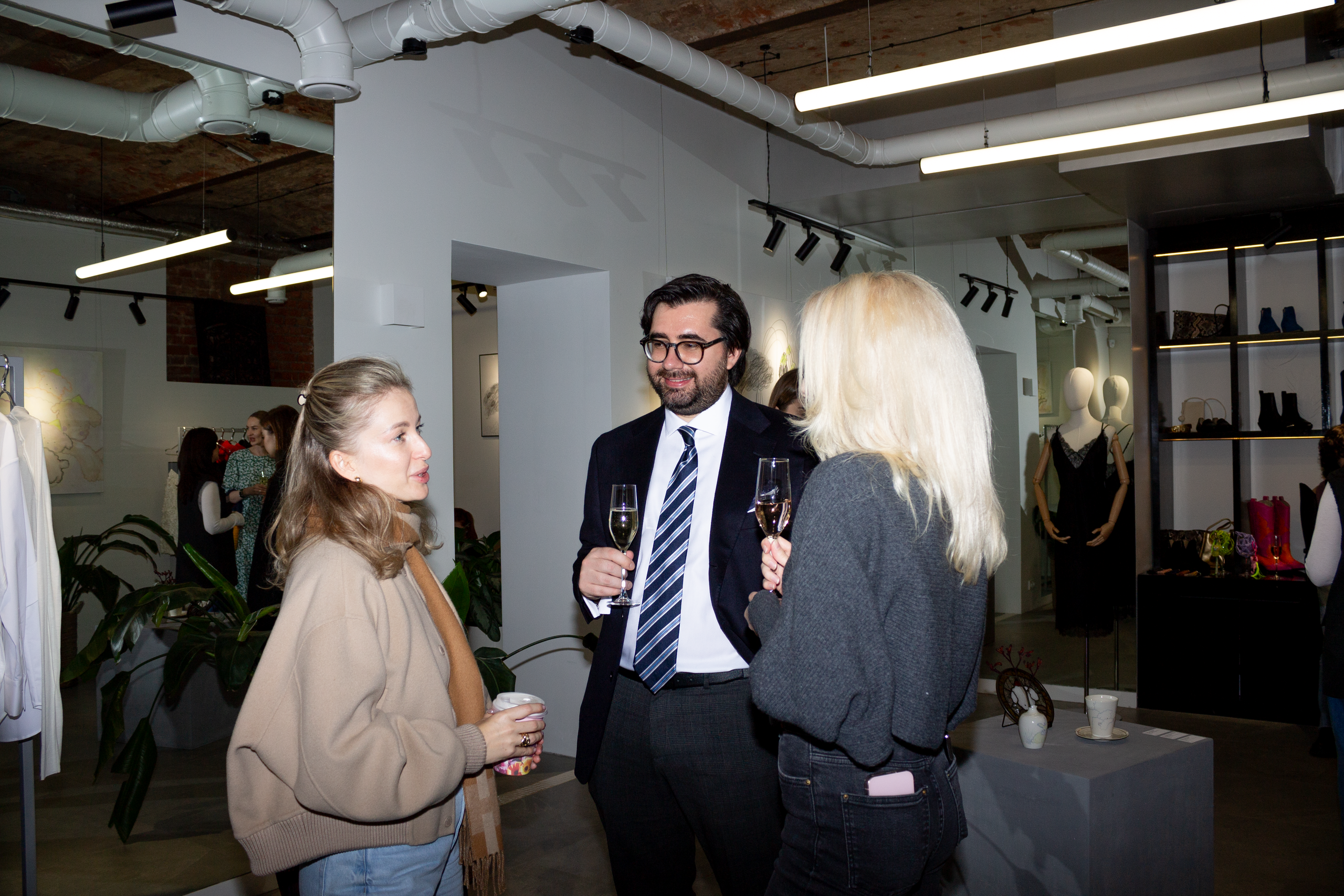 Вернисаж Таро Анонс & Make Me Happy. Крылов Кирилл Фотограф Москва