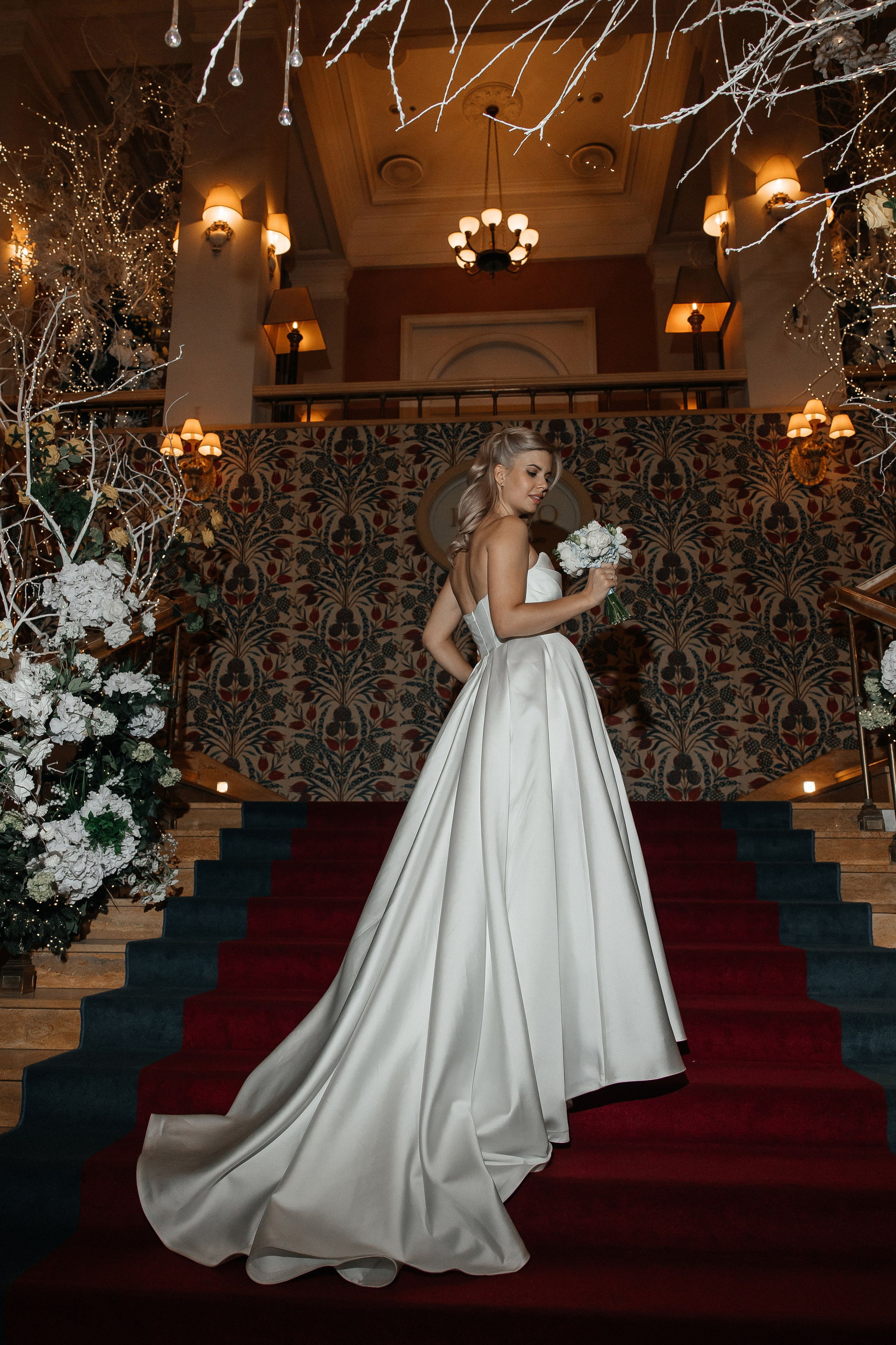 Свадебная фотосессия в гостинице Украина отеле Radisson Collection