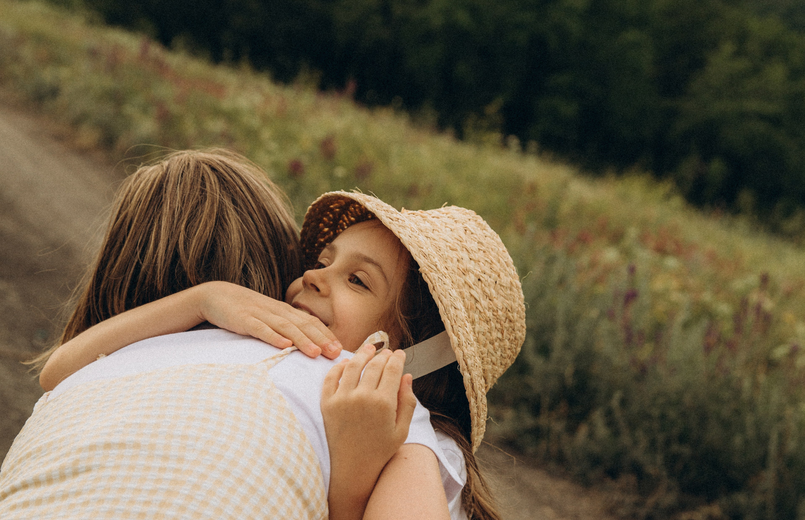 Елена и Вика. Свадебный и семейный фотограф в Саратове Виолетта Привалова