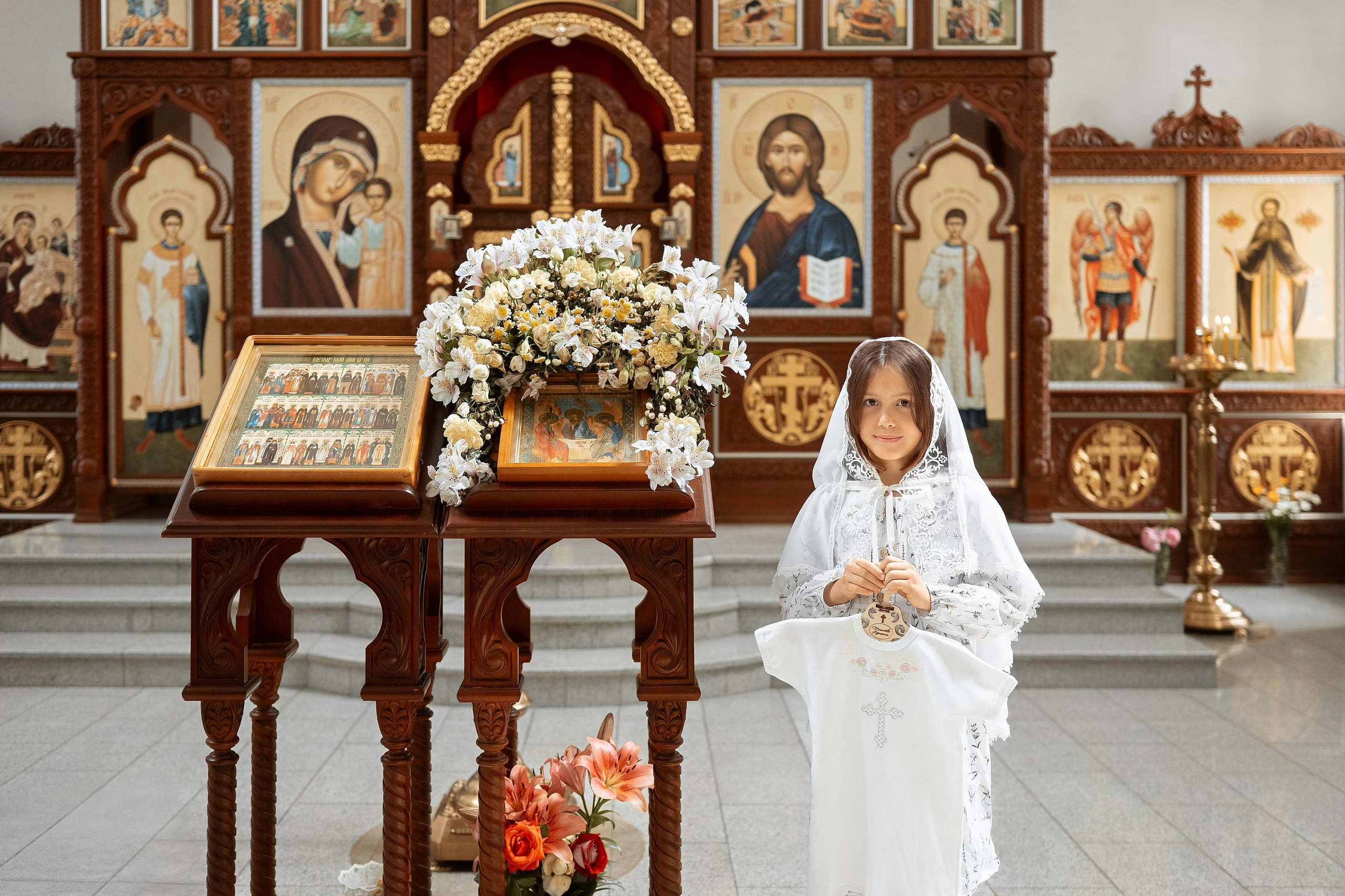 Крещение в храме Архангела Михаила. Церковный фотограф на Таинство Крещения и Венчания в Оренбурге и Оренбургской области Екатерина Белкина