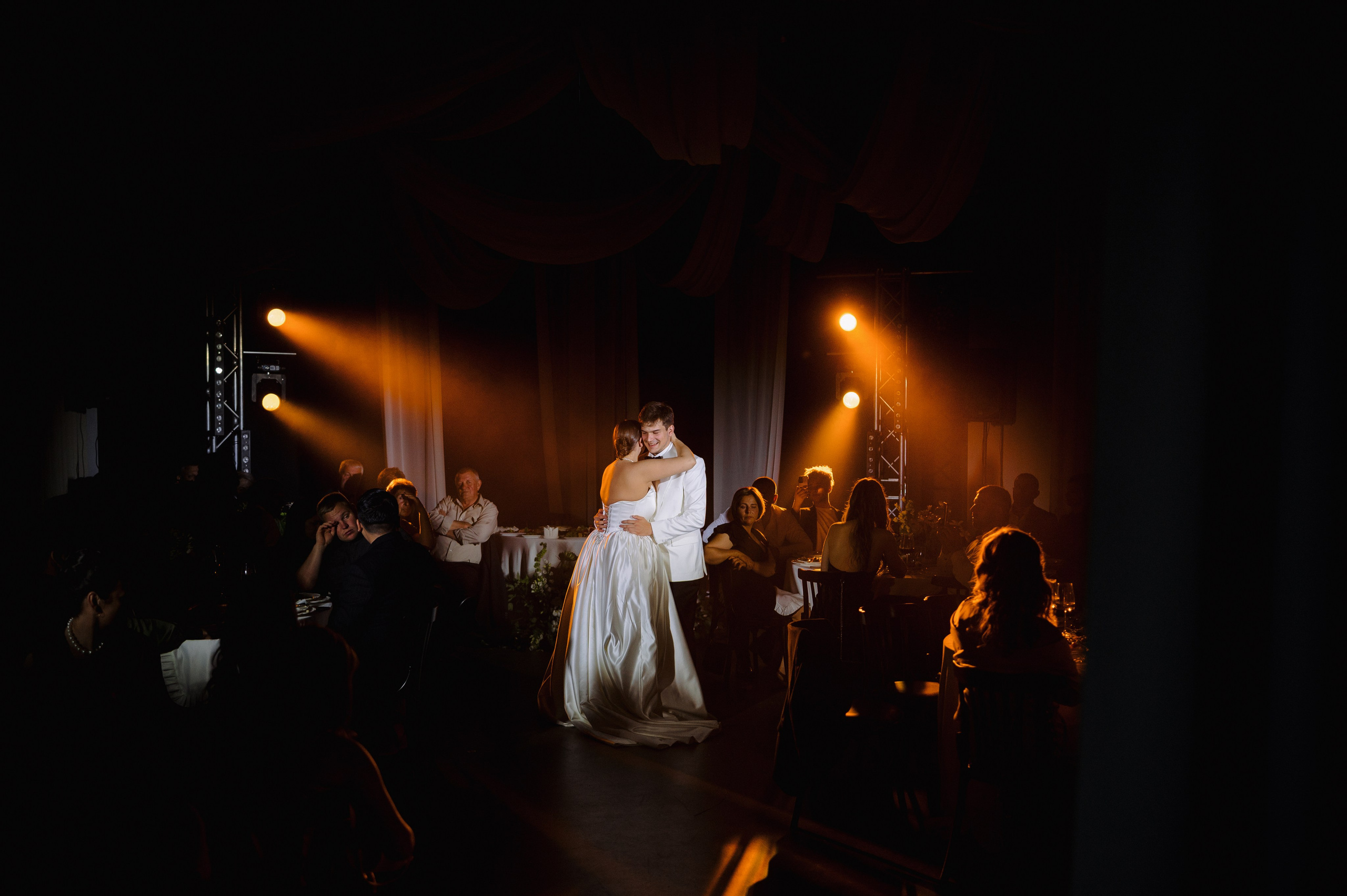 Свадебная фотосъемка в «Двор Стайки»