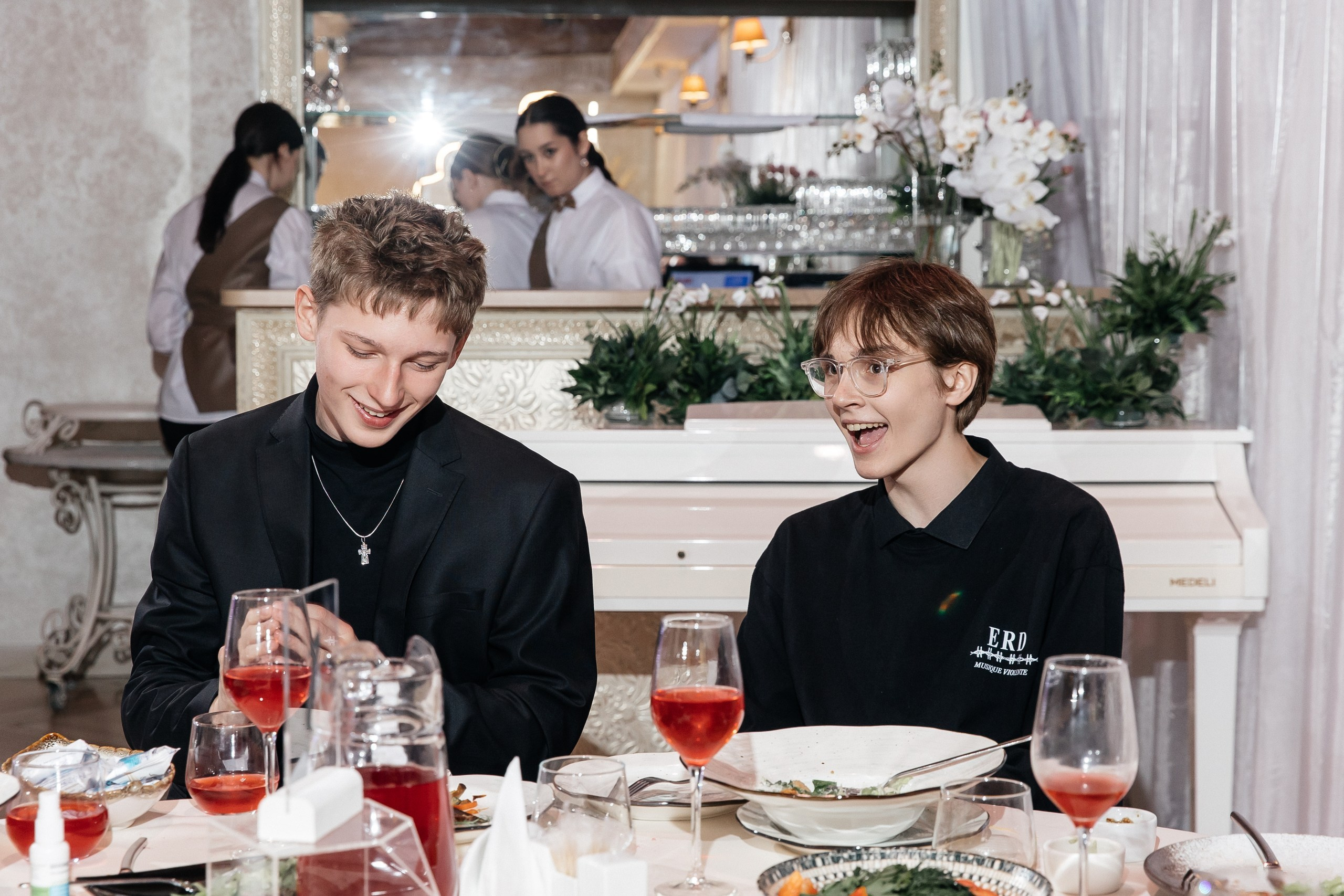 Выпускной 24. Свадебный фотограф Настя Шелл г. Череповец