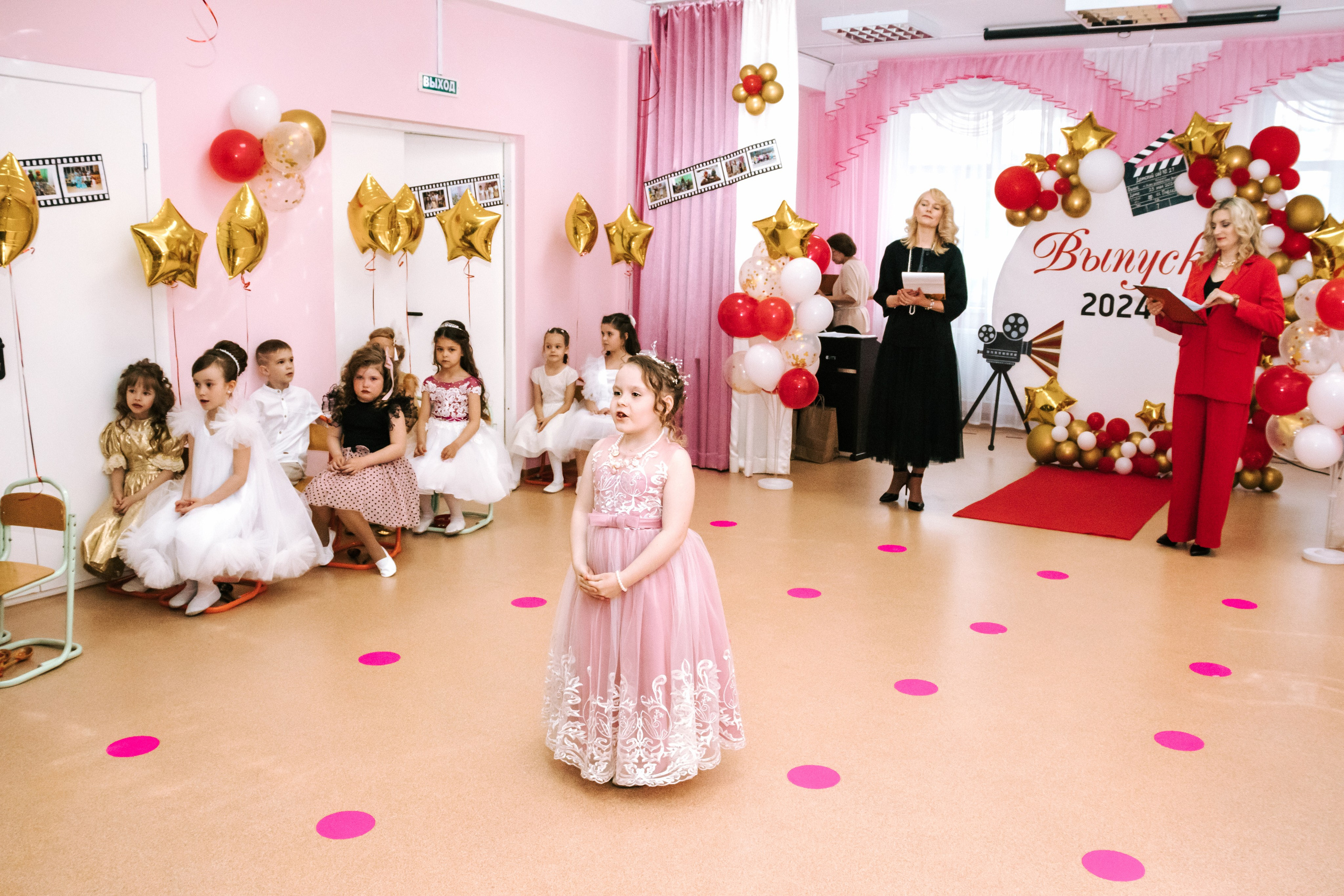 Фотограф на выпускной Детского сада Томск. Фотограф в Томске Дарья Пучкина
