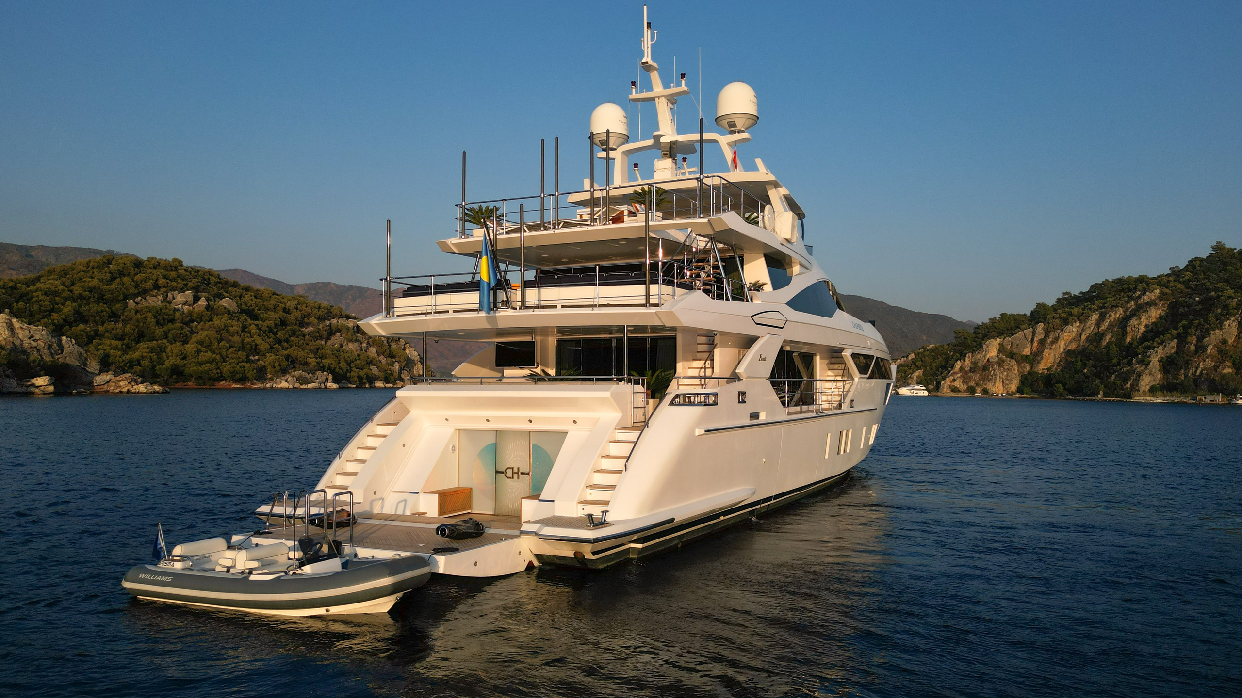 Benetti Fast 125 Charisma. Яхтенный фотограф в Санкт-Петербурге Алексей Глухов