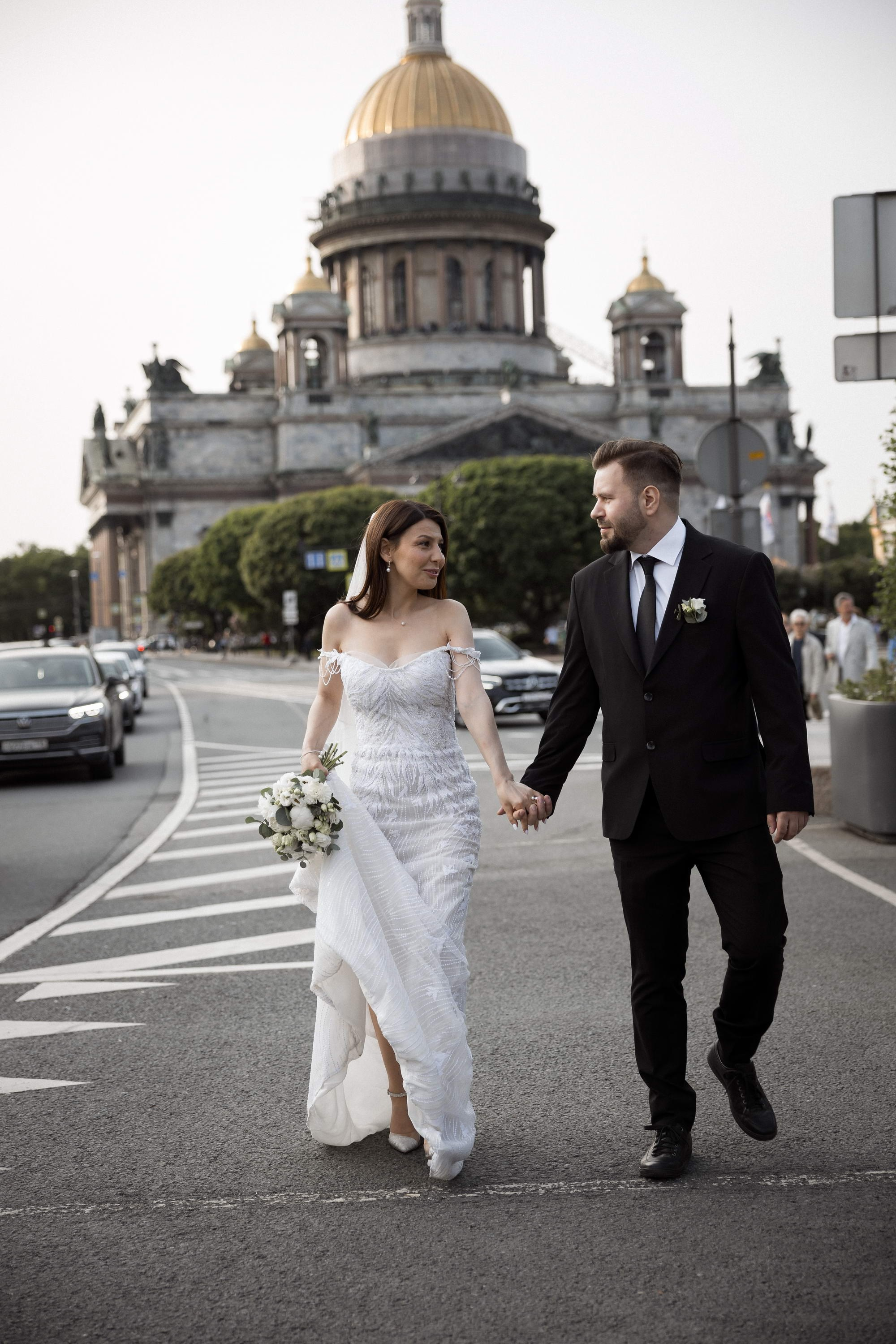 Свадьба в Питере. Свадебный фотограф Игорь Брундасов 8PHOTO на свадьбу венчание загс СПб