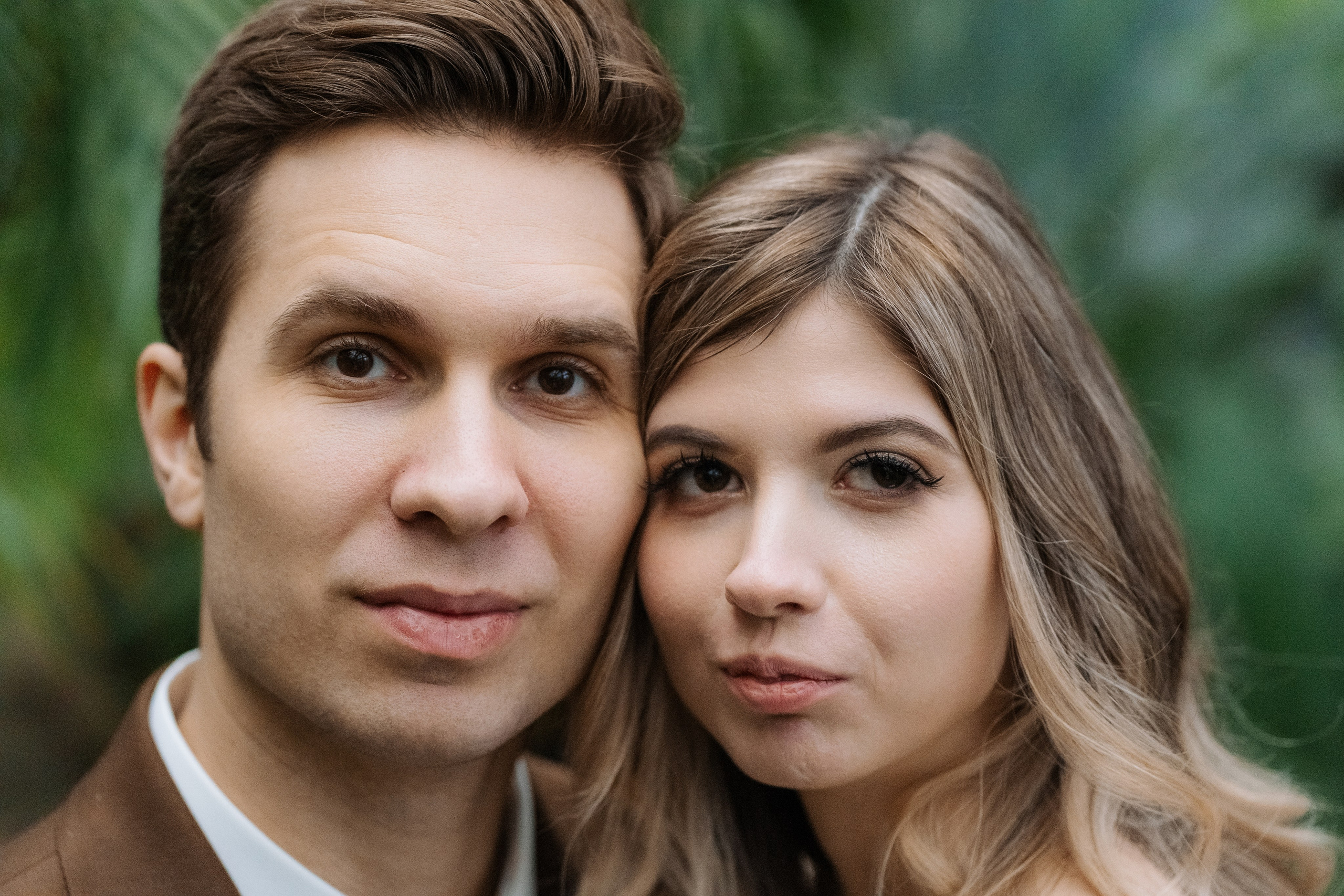 Свадебная фотосессия в оранжерее, Москва. Свадебный фотограф в Москве Анна Полушина