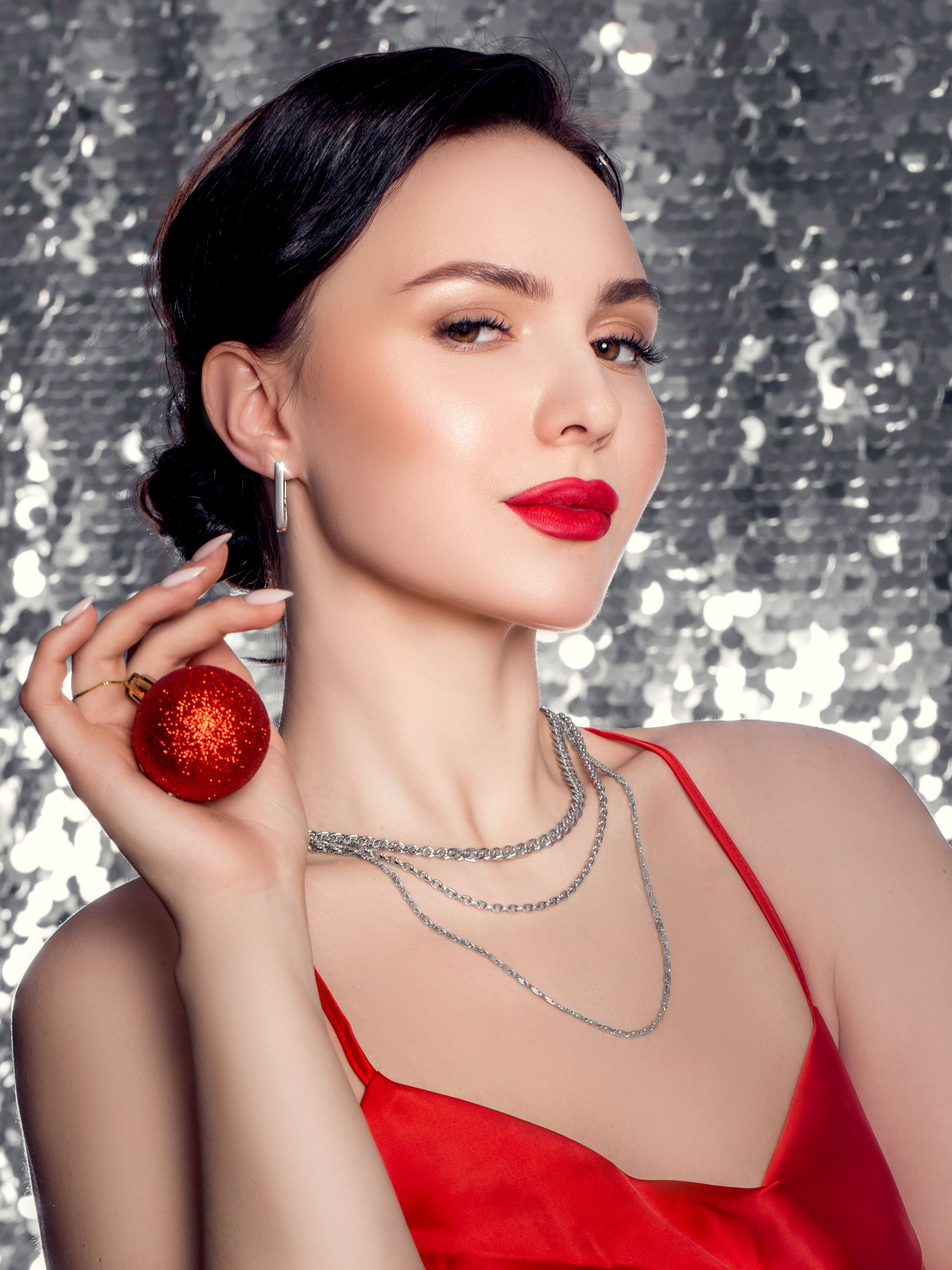 Портретная съемка. Предметный и женский фотограф в Новосибирске