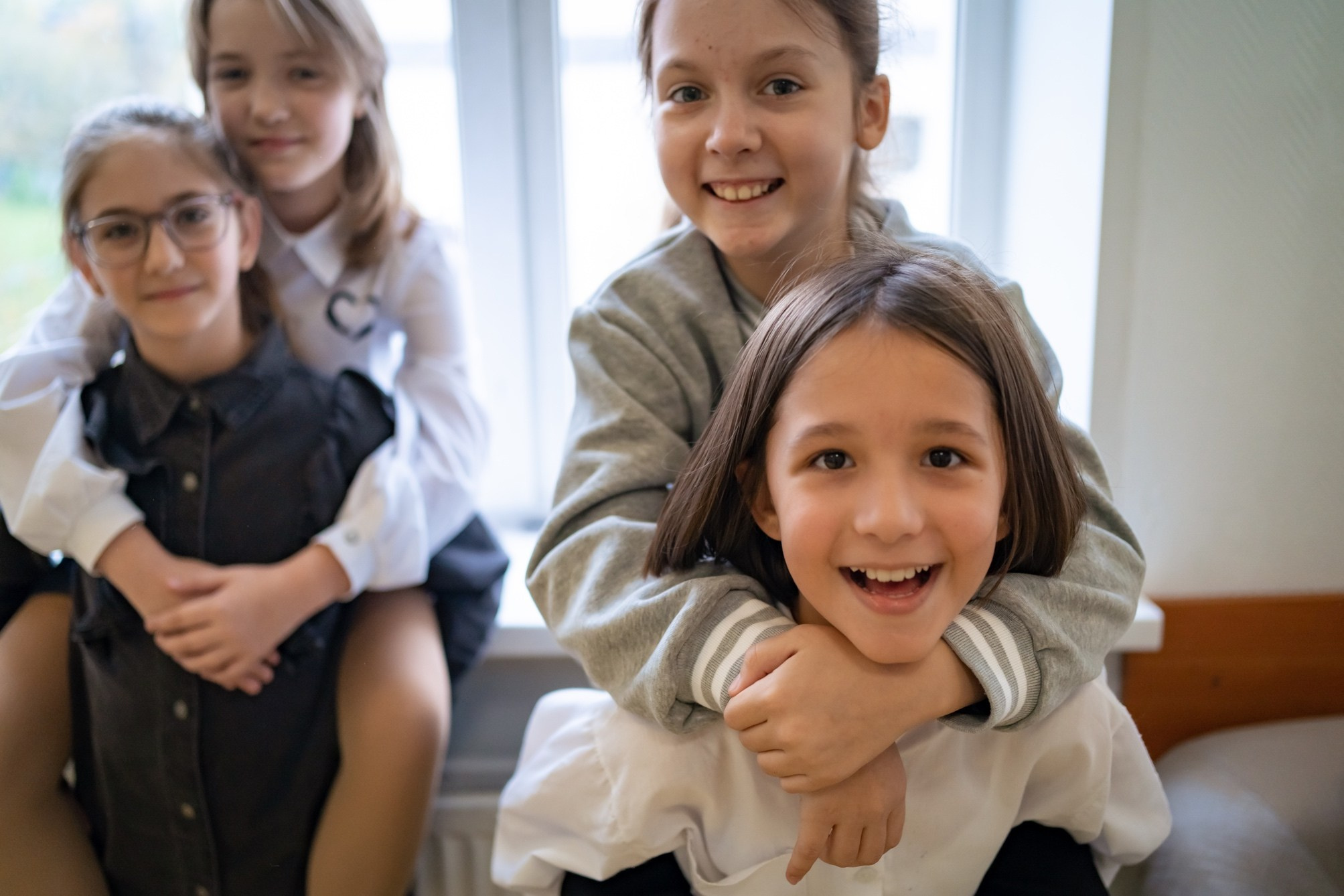 Выпускники начальной школы. Семейный фотограф Варвара Сорока в городе Москве