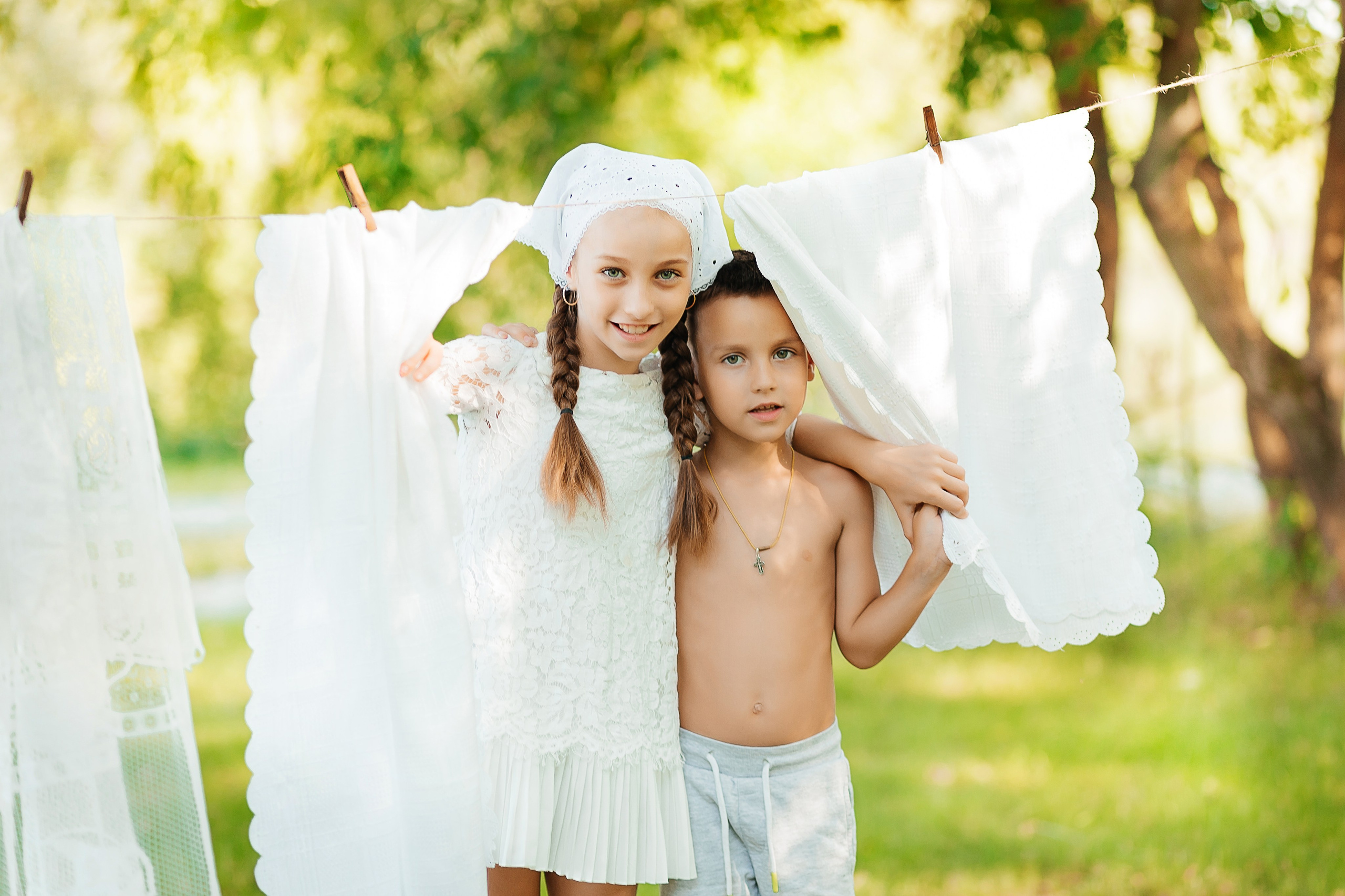 Семейная уличная фотосессия «Большая стирка». Фотограф в Подольске — Мария Бучнева
