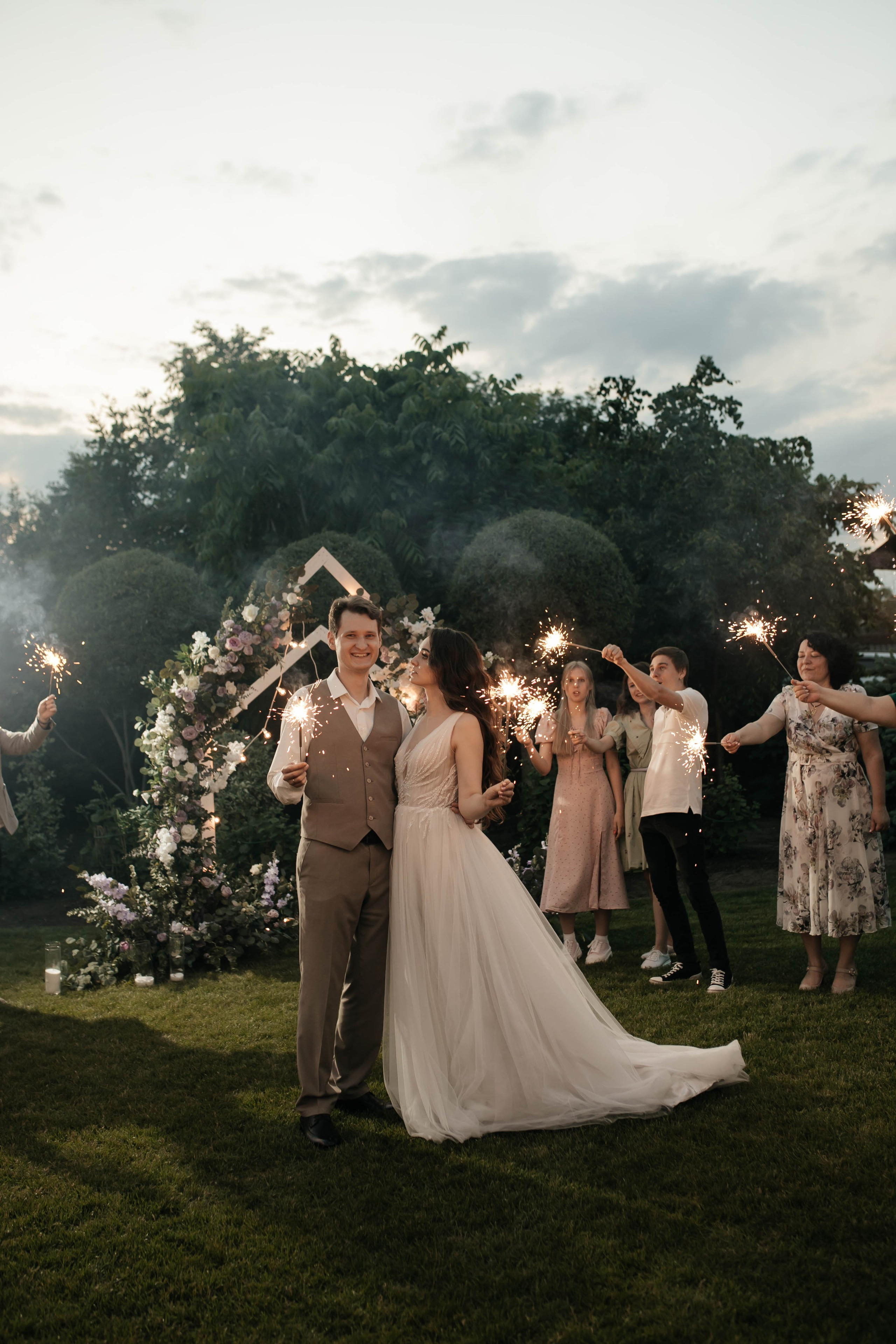 Свадебная история Дарьи и Родиона. Берендей Хаус. Свадебный и семейный фотограф Рассказова Виктория