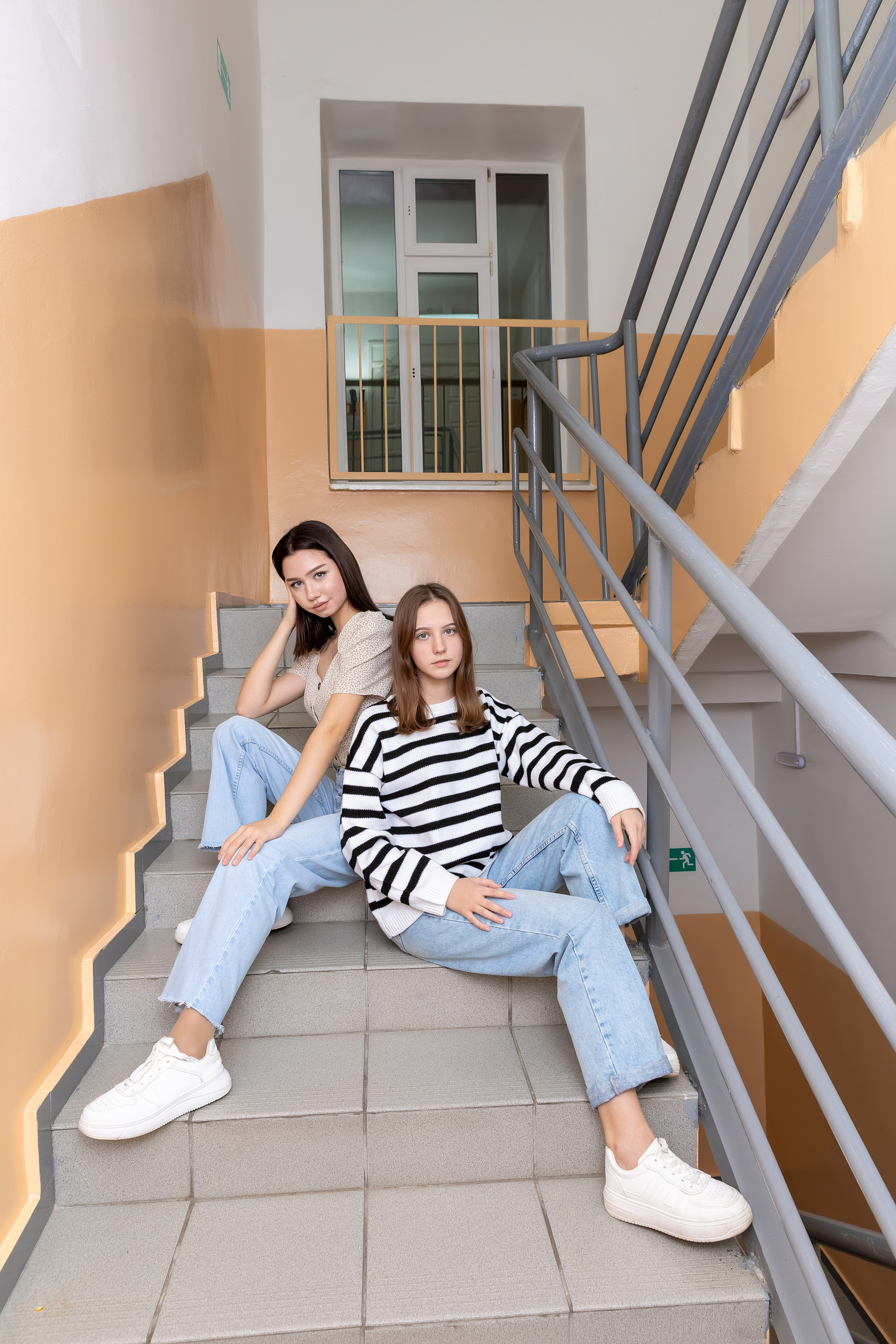 Примеры фото СТАРШИЕ КЛАССЫ. Фотограф Радужный ХМАО, Школьный фотограф, семейный фотограф, выпускной альбом