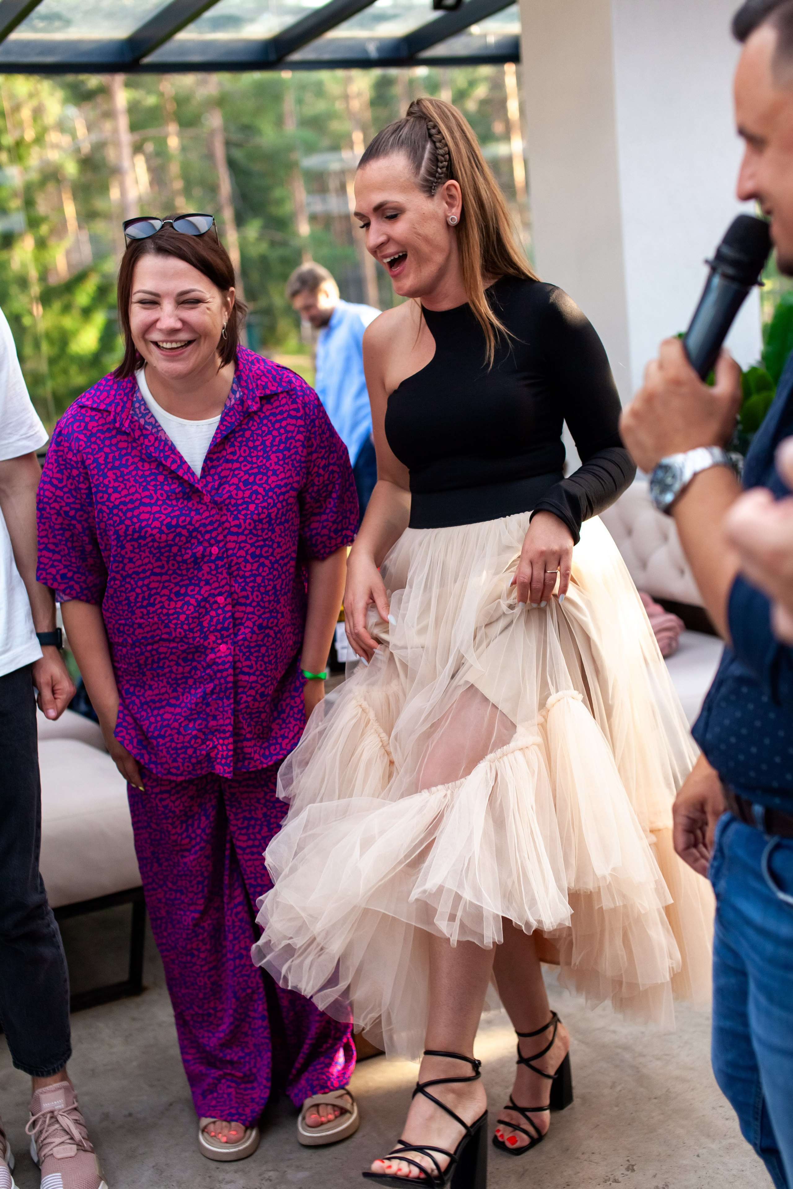 Икапласт — тимбилдинг. Двойняшки-фотографы Анна и Анастасия в Санкт-Петербурге