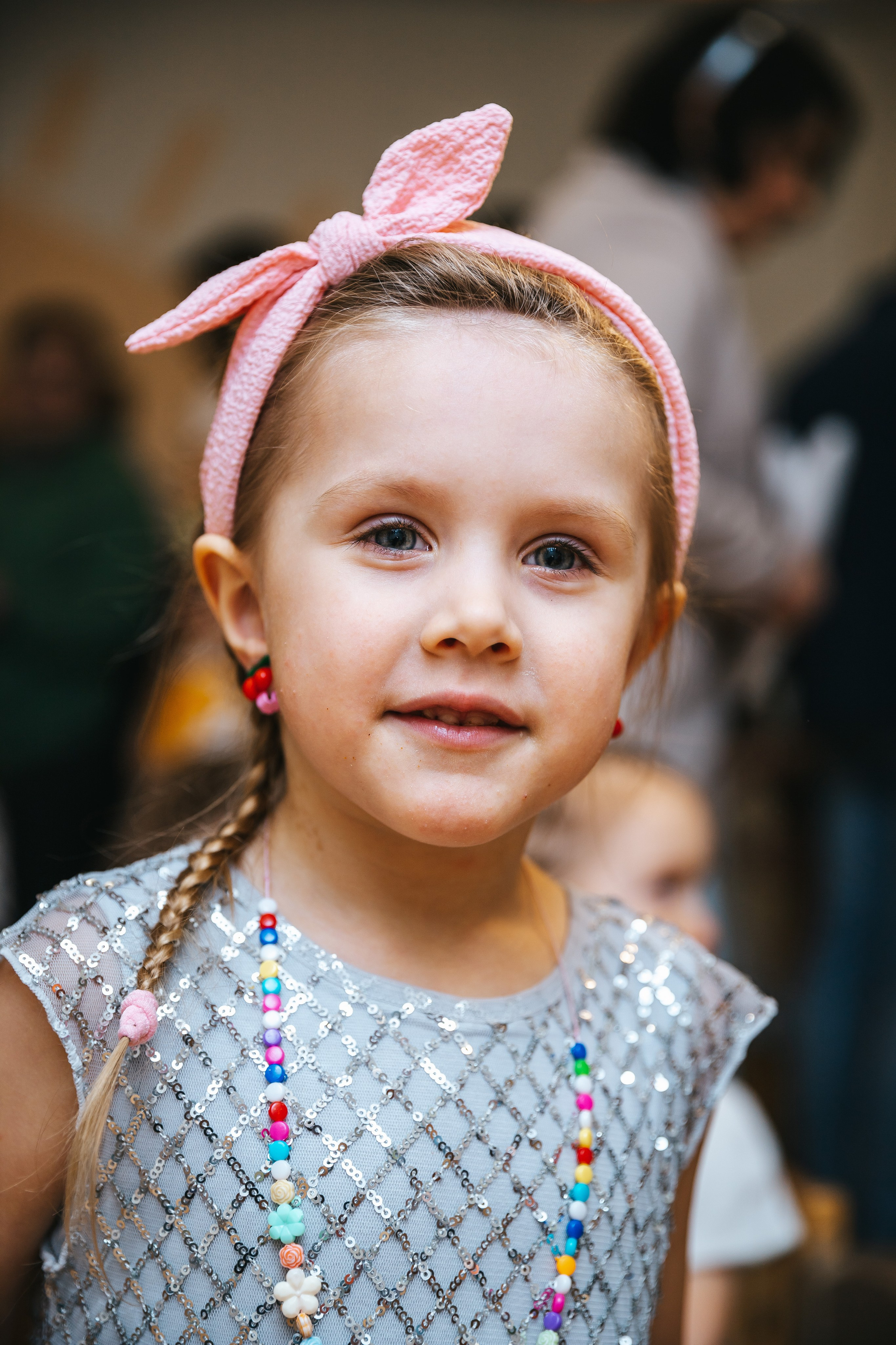 Новогодний утренник в Монтессори-садике. Семейный lifestyle фотограф в Санкт-Петербурге Людмила Пахомова