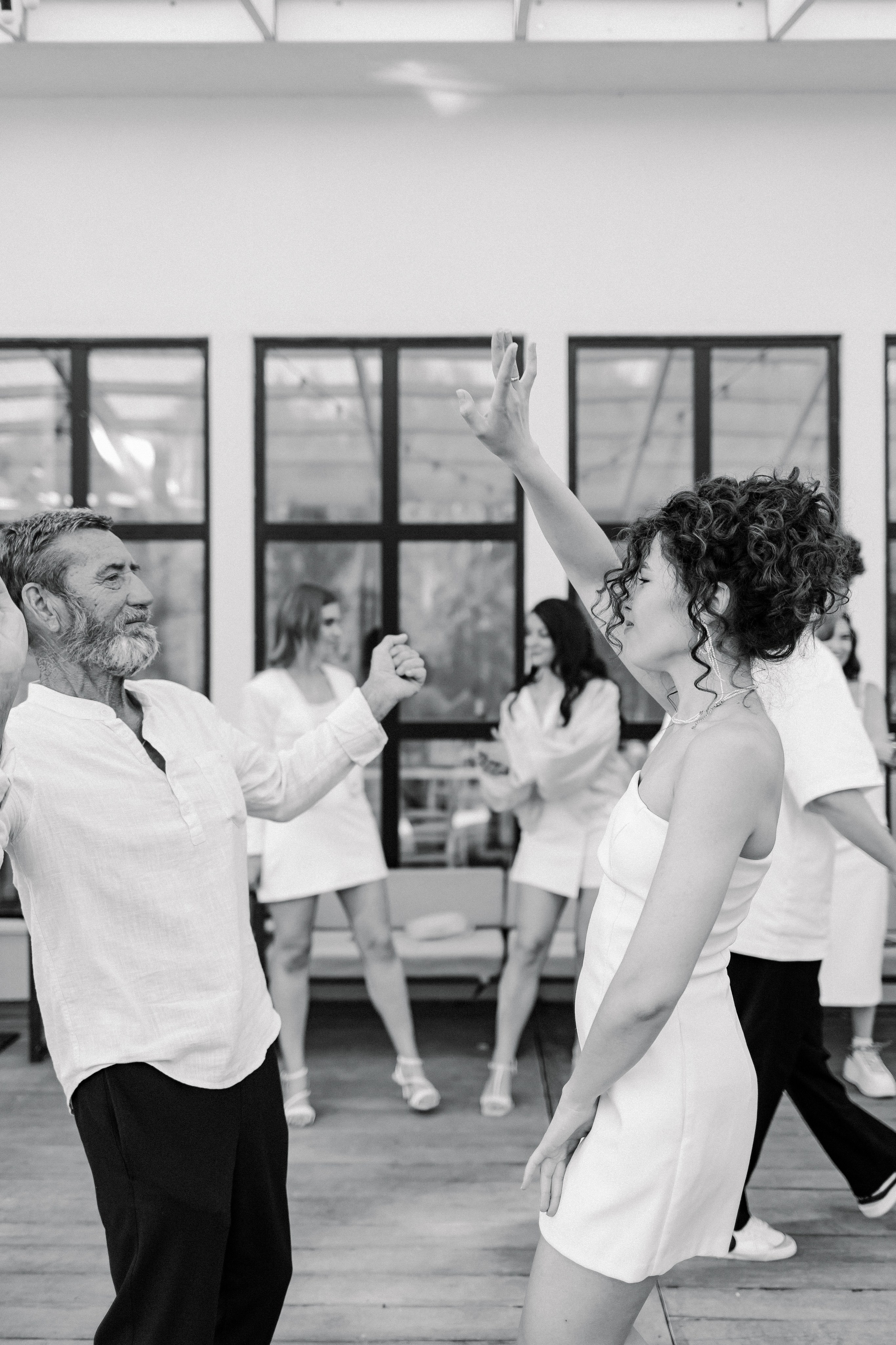 Плюс тридцать градусов на лужайке. Фотограф Андрей Куськало