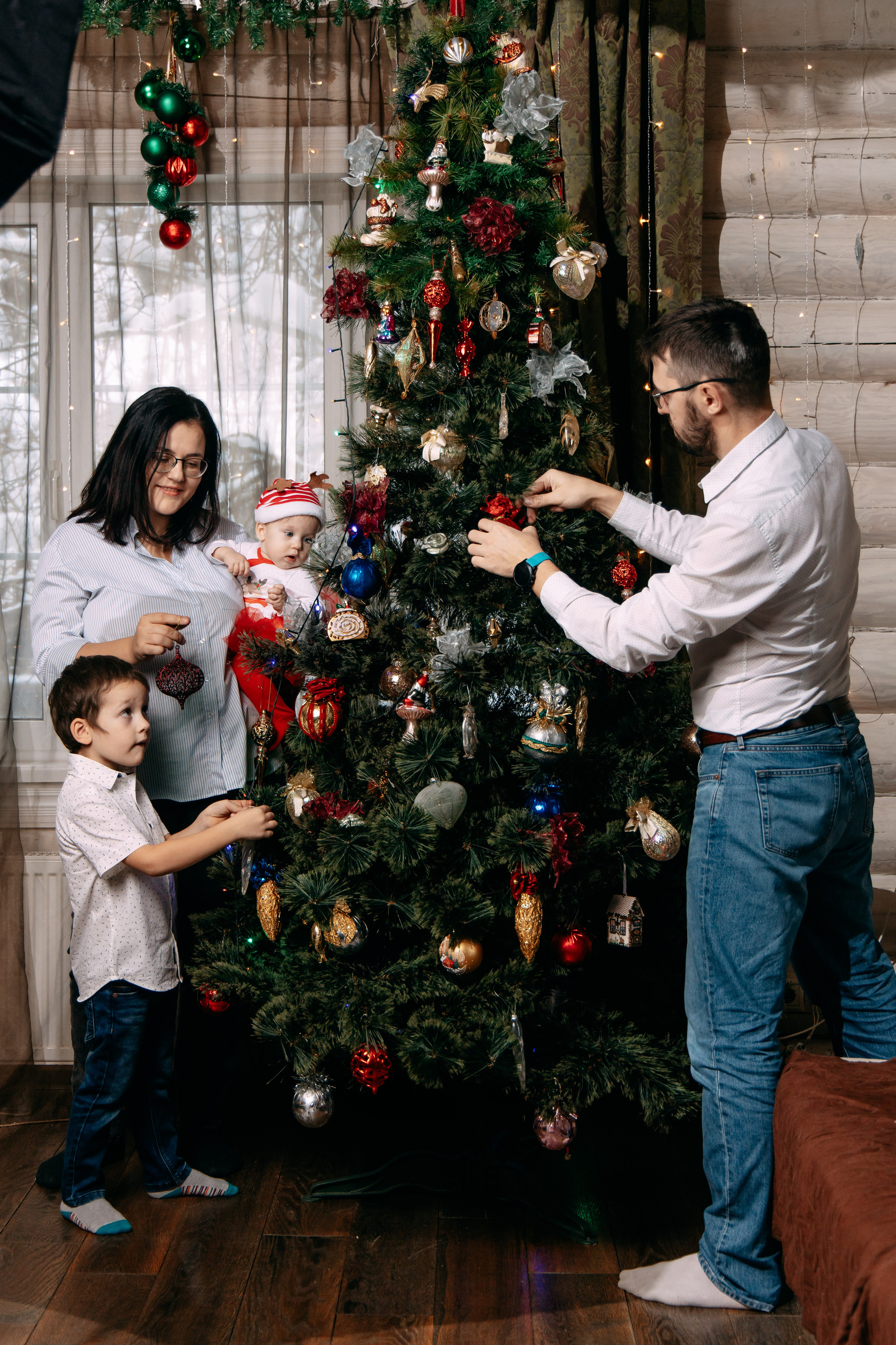 Новогодняя фотосъемка на дому, 4 семьи. Фото и видео съемка. Андрей Ионов