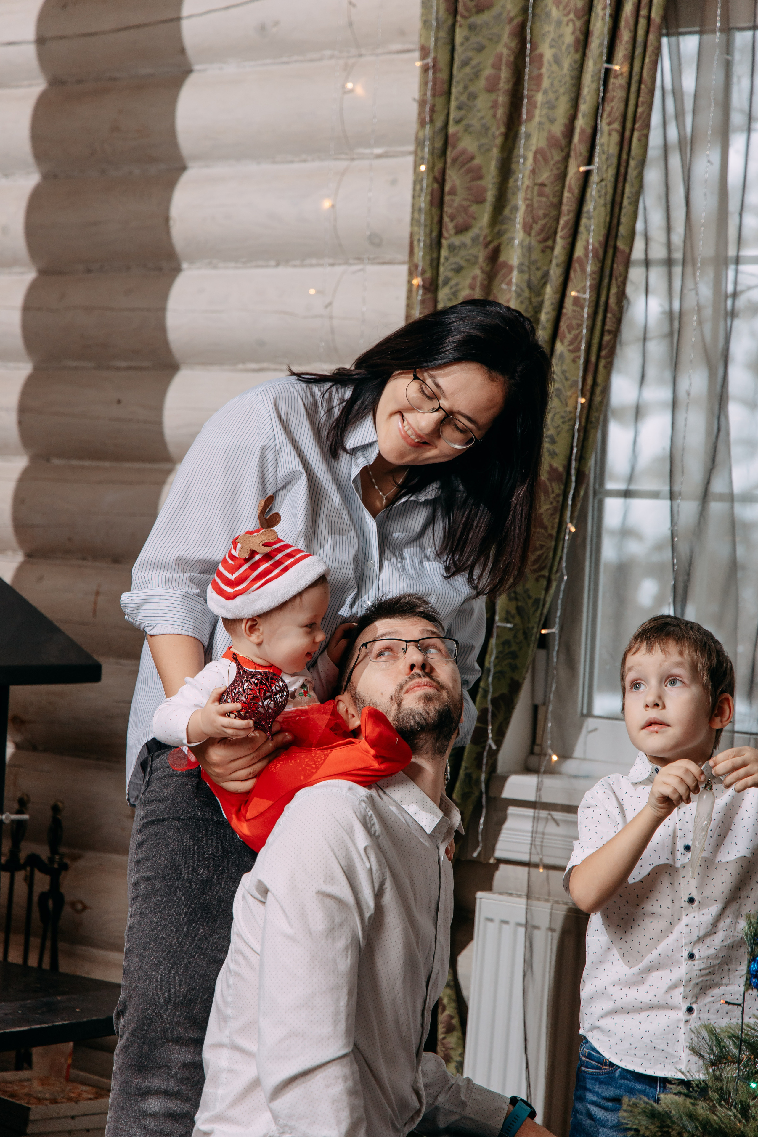 Новогодняя фотосъемка на дому, 4 семьи. Фото и видео съемка. Андрей Ионов