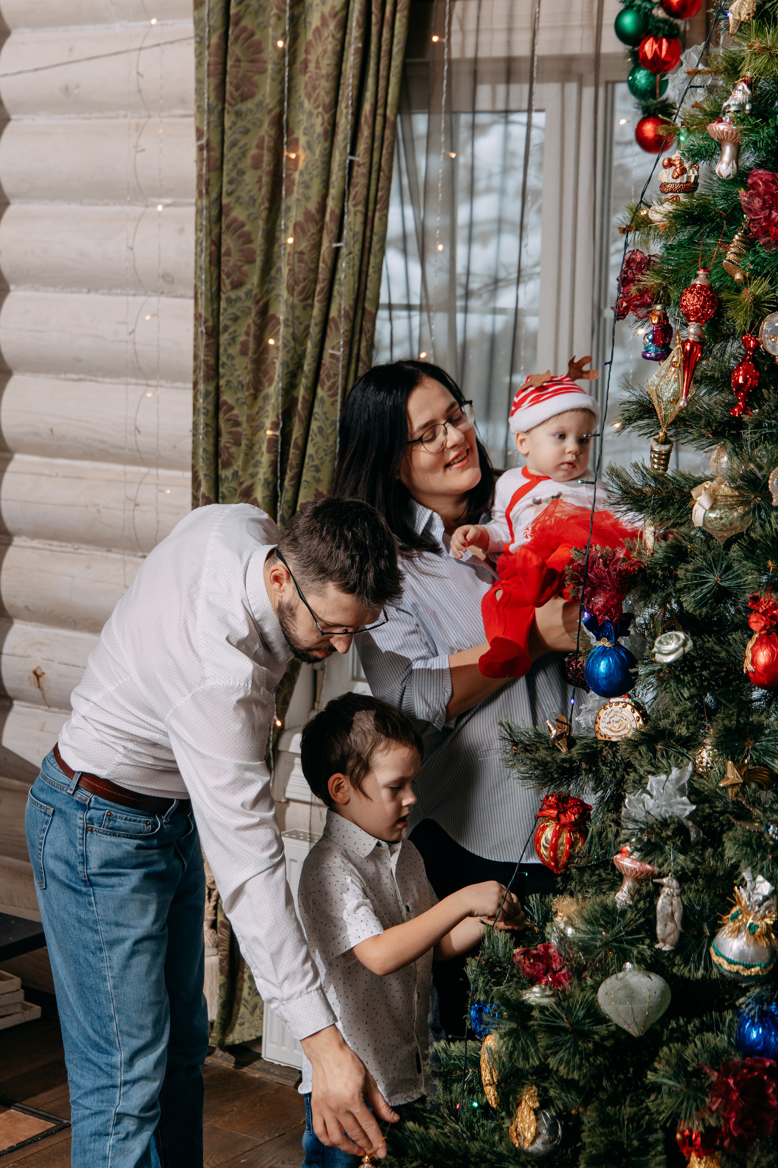 Новогодняя фотосъемка на дому, 4 семьи. Фото и видео съемка. Андрей Ионов