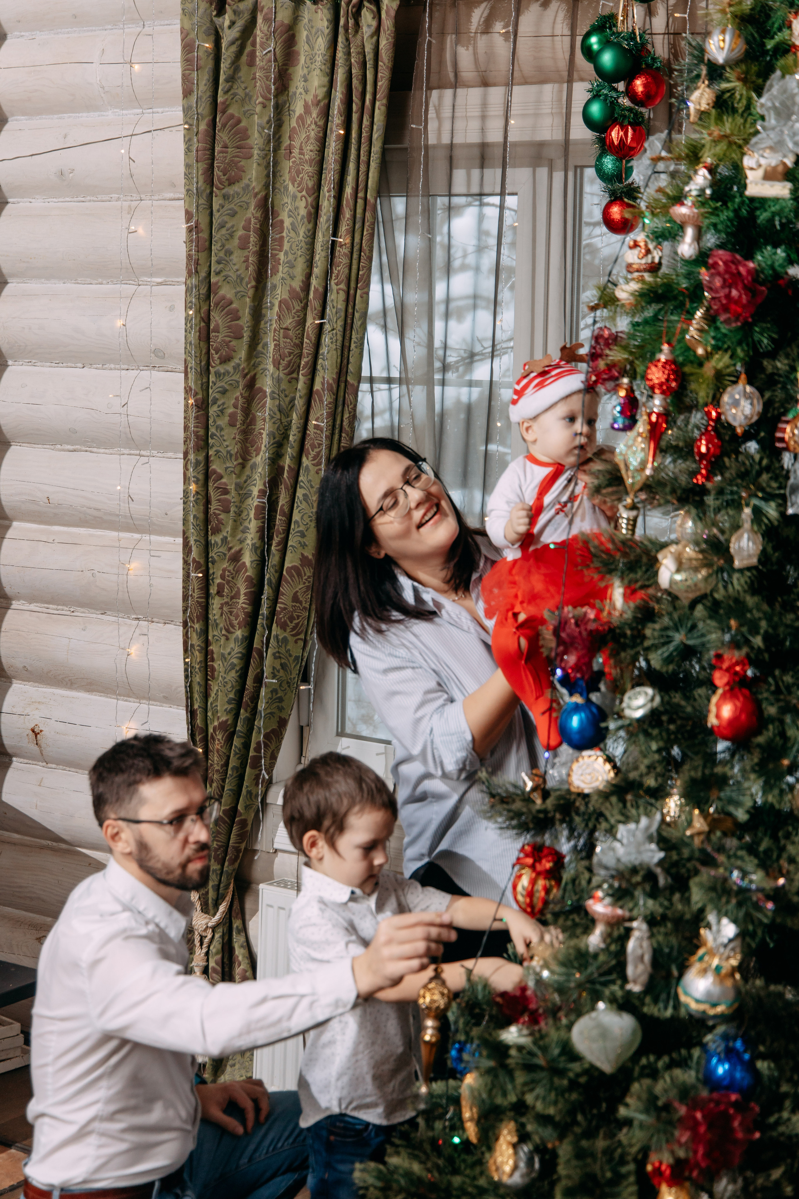 Новогодняя фотосъемка на дому, 4 семьи. Фото и видео съемка. Андрей Ионов