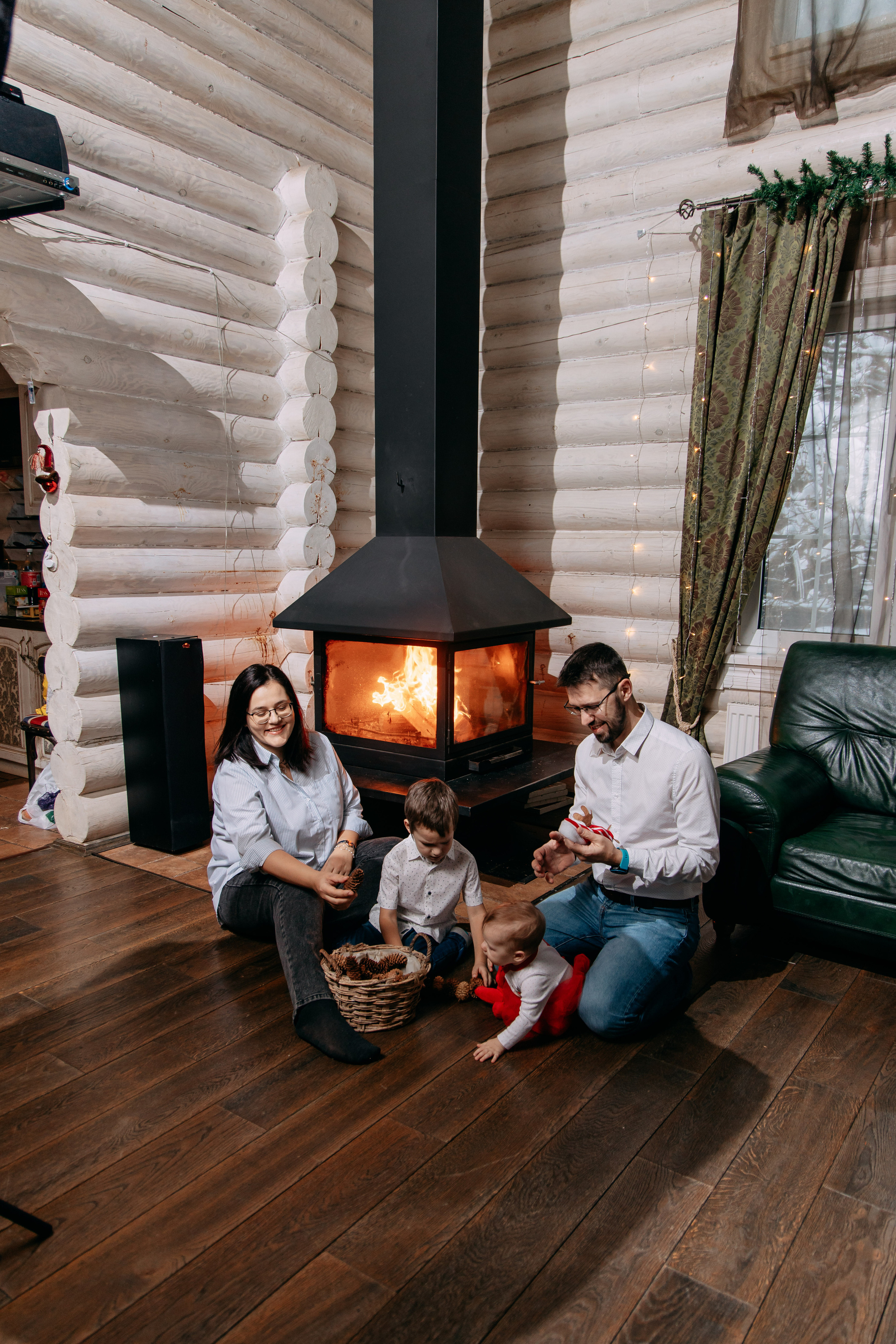 Новогодняя фотосъемка на дому, 4 семьи. Фото и видео съемка. Андрей Ионов